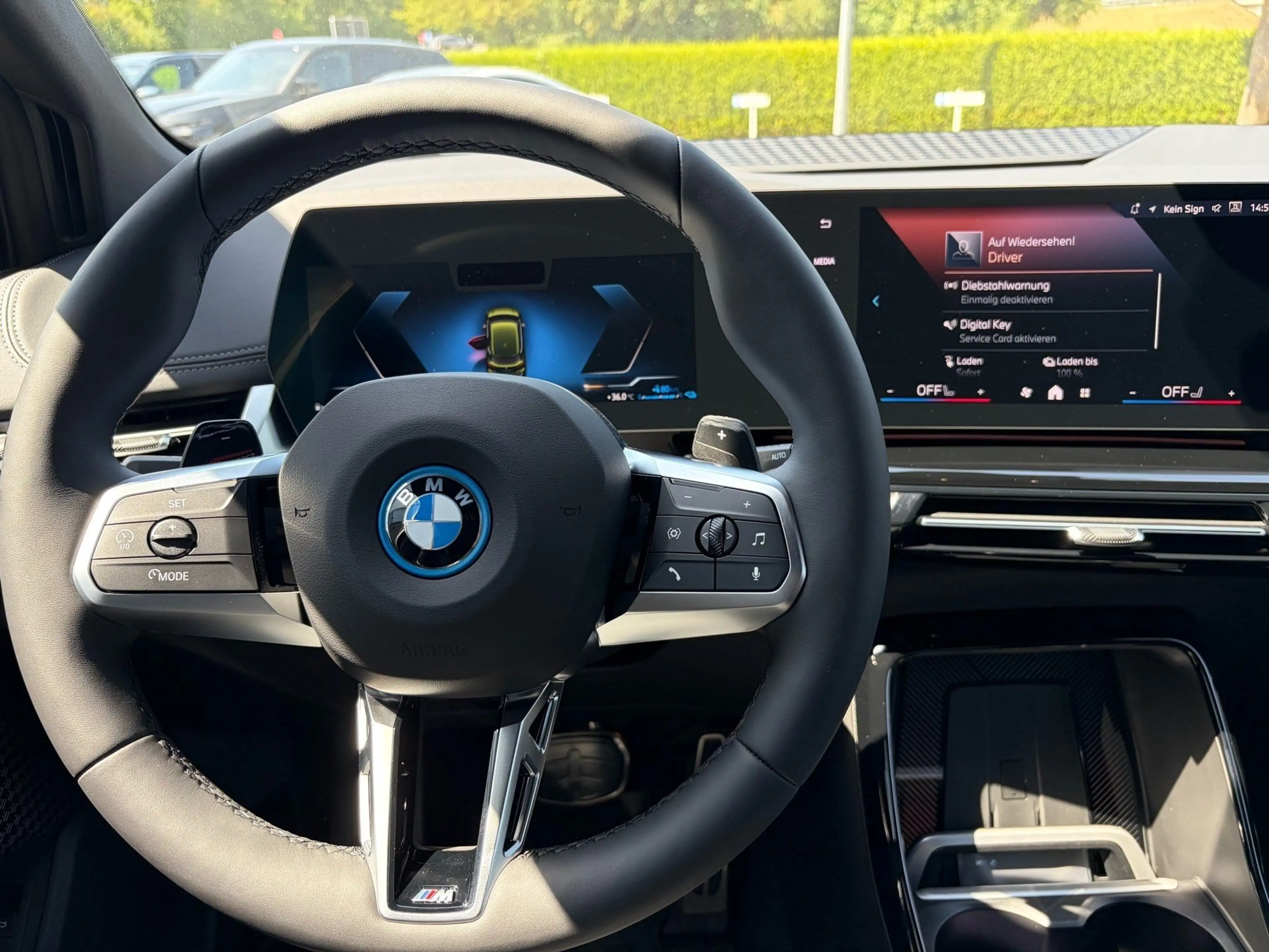 BMW 225 e xDrive M Sport AHK RFK NAVI LED PDC V+H LM — photo 8
