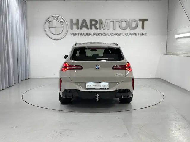 BMW X3 30e xDrive *M-Sportpaket PRO* Ansicht 3