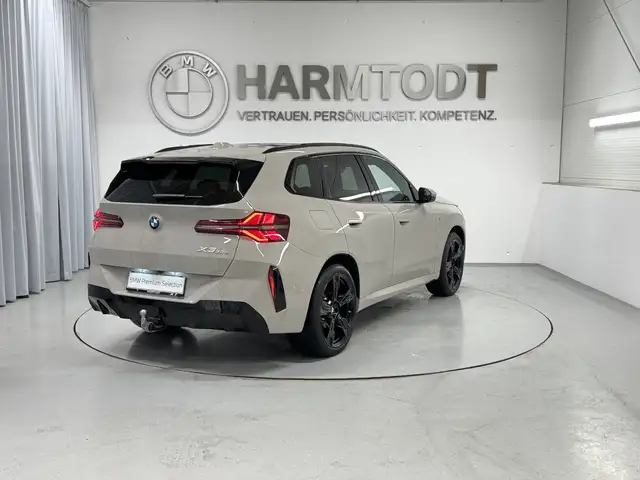 BMW X3 30e xDrive *M-Sportpaket PRO* Ansicht 4