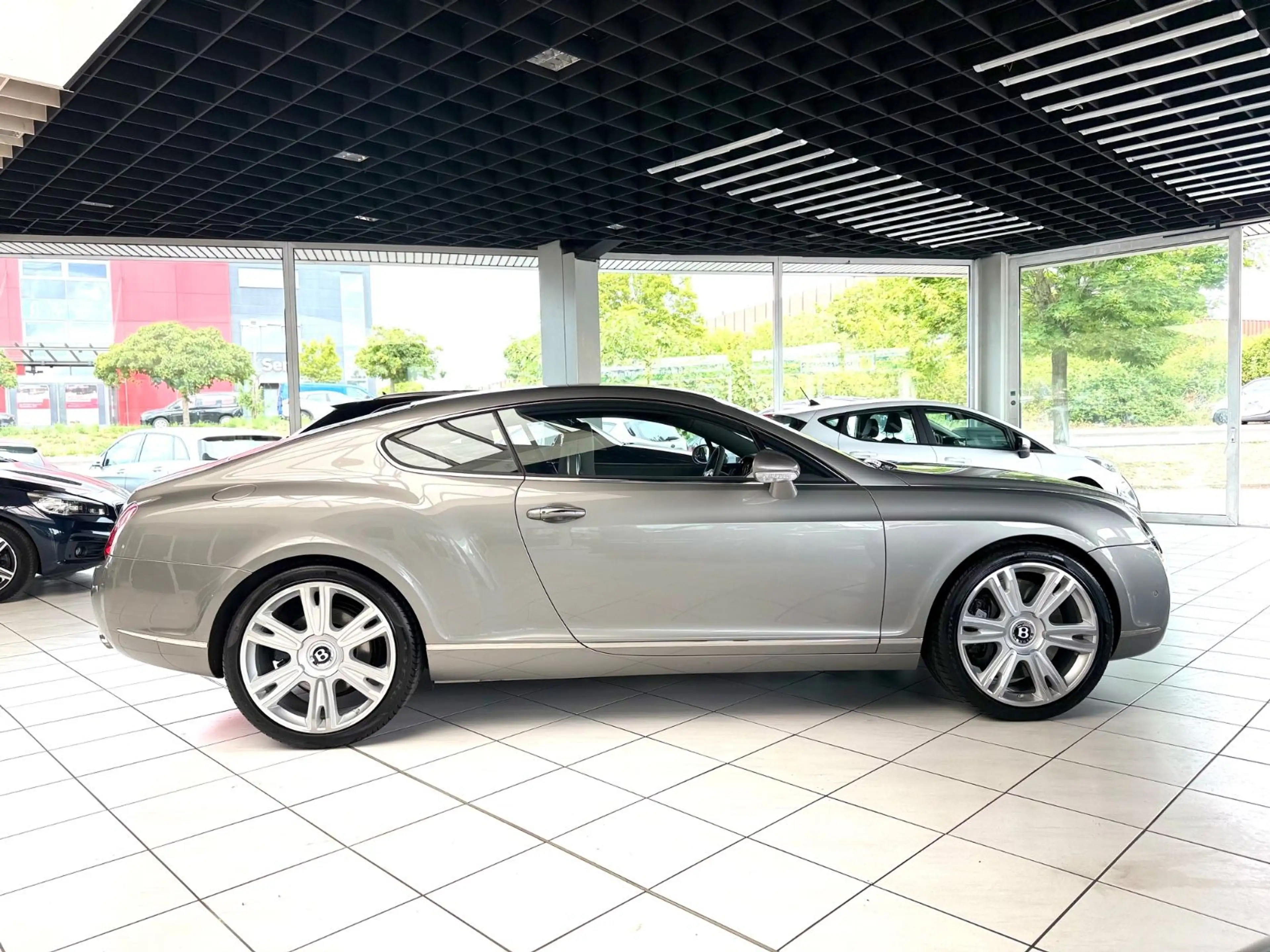 Bentley Continental GT Deutsches Fahrz. Bentley Service — photo 4