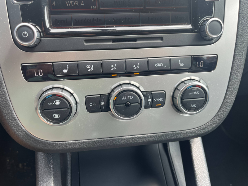 Volkswagen Scirocco 1.4 TSI Life*2.Hand,Scheckheft,Garantie,Klimaaut.,SHZ,PDC, — photo 14