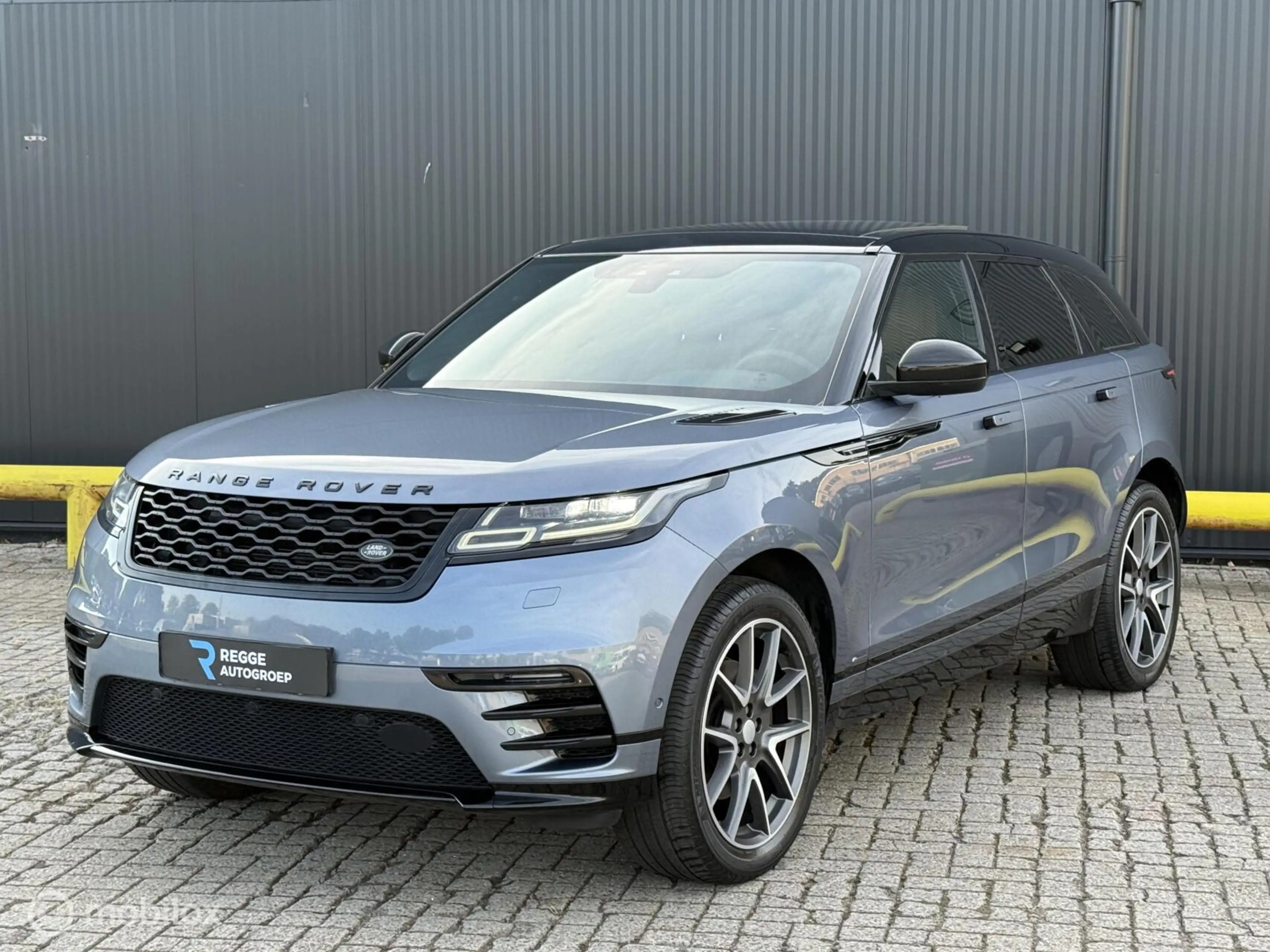 Land Rover Range Rover Velar 3.0 V6 AWD R-Dynamic HSE