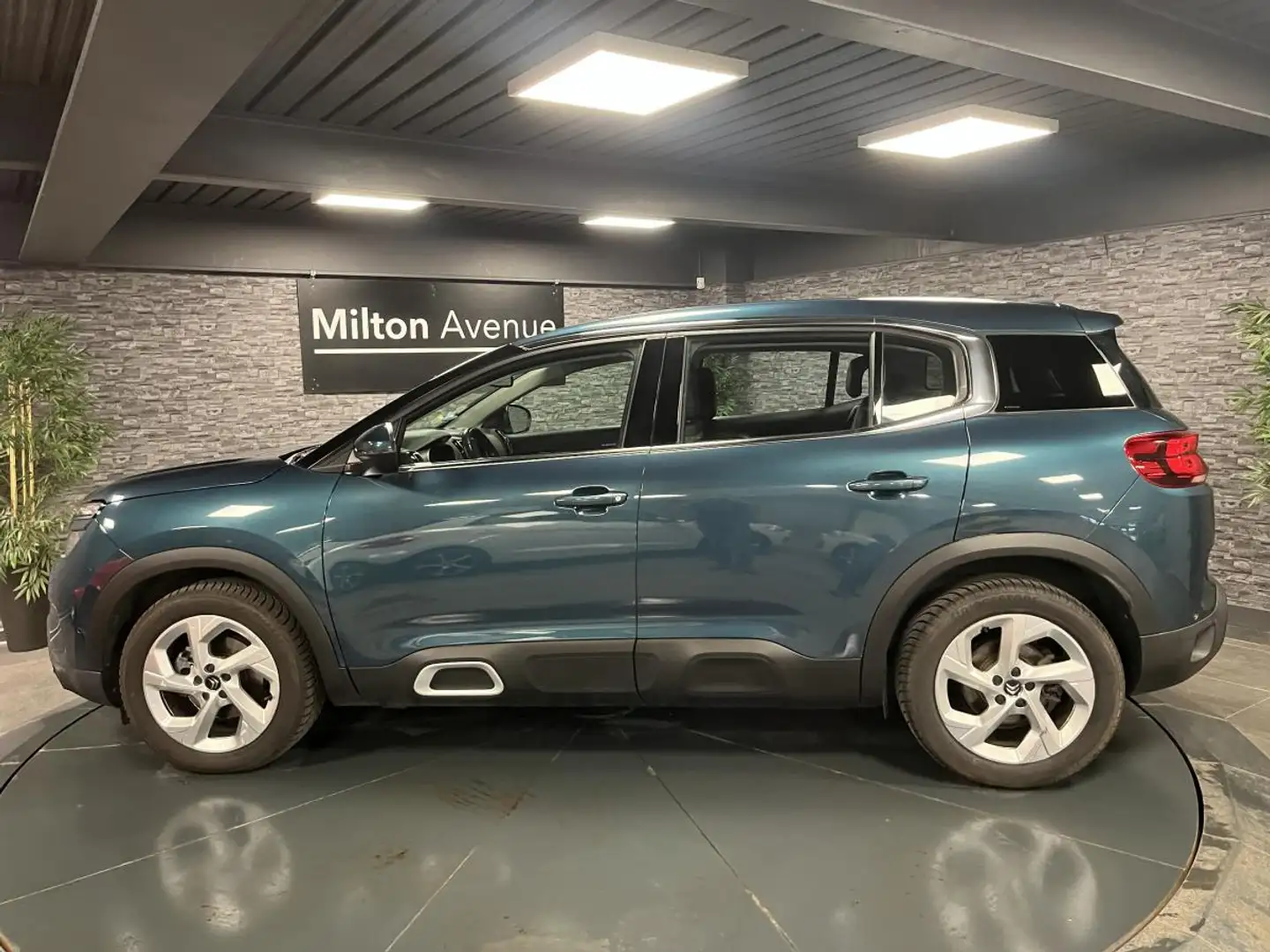 Citroen C5 Aircross C5 Aircross 1.5 BlueHDi - 130 S\u0026S  Business Blue - 2