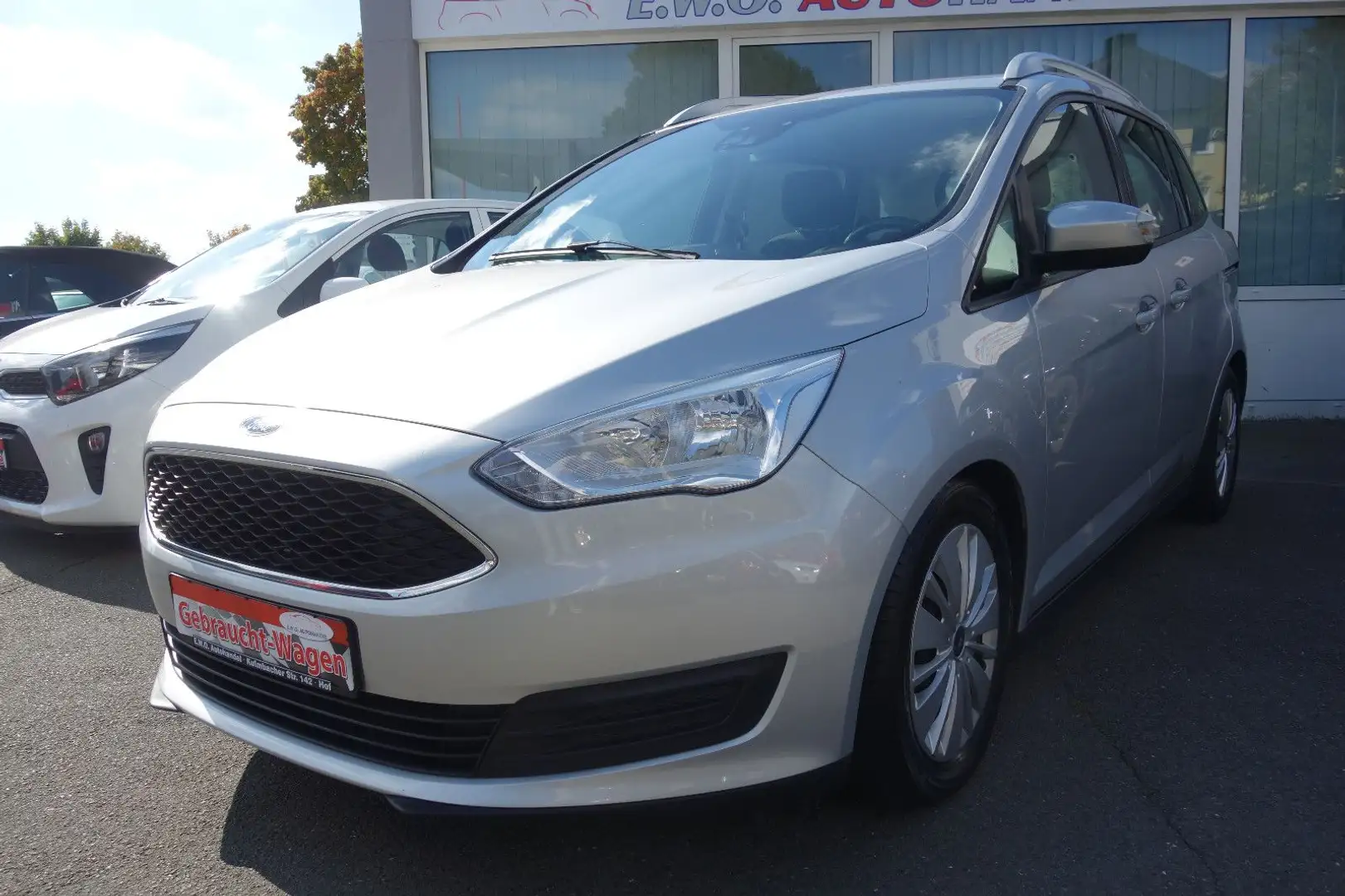 Ford Grand C-Max Grand C-MAX Trend Silber - 1