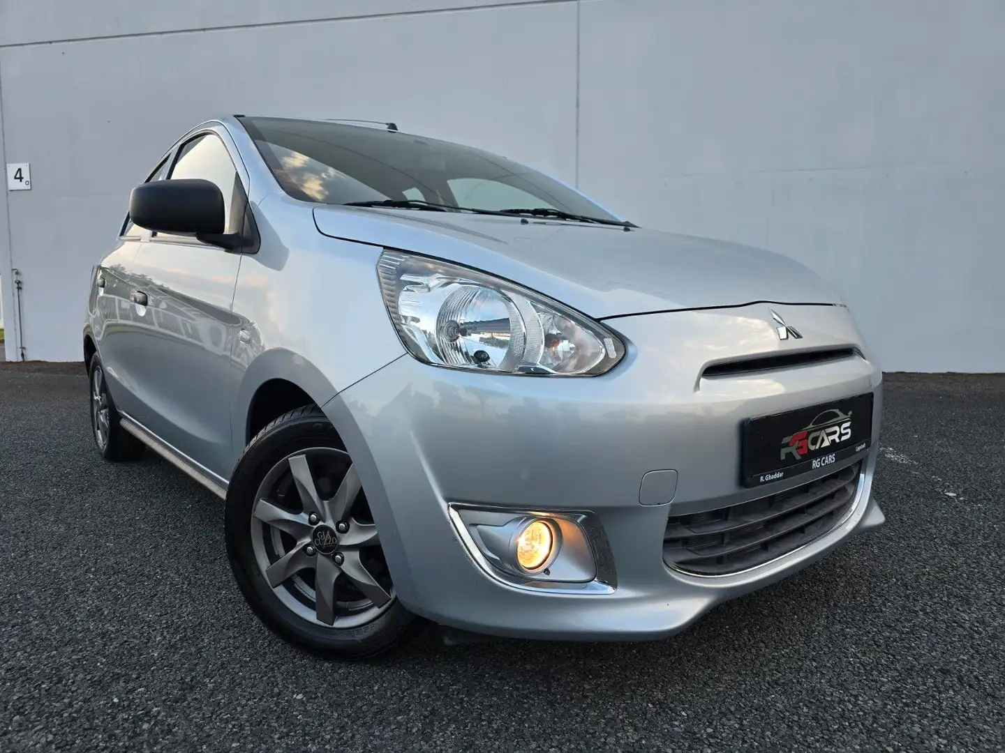 Mitsubishi Space Star Light Argintiu - 1