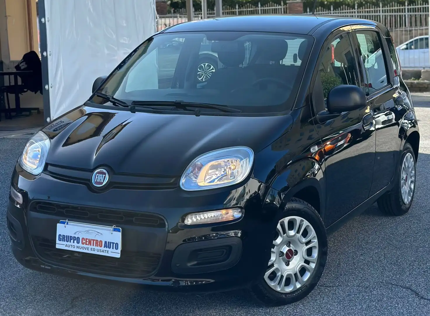 Fiat Panda Panda 1.0 hybrid Easy Connect s Noir - 1