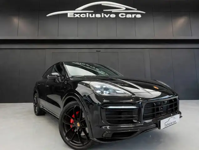 Porsche Cayenne view 5