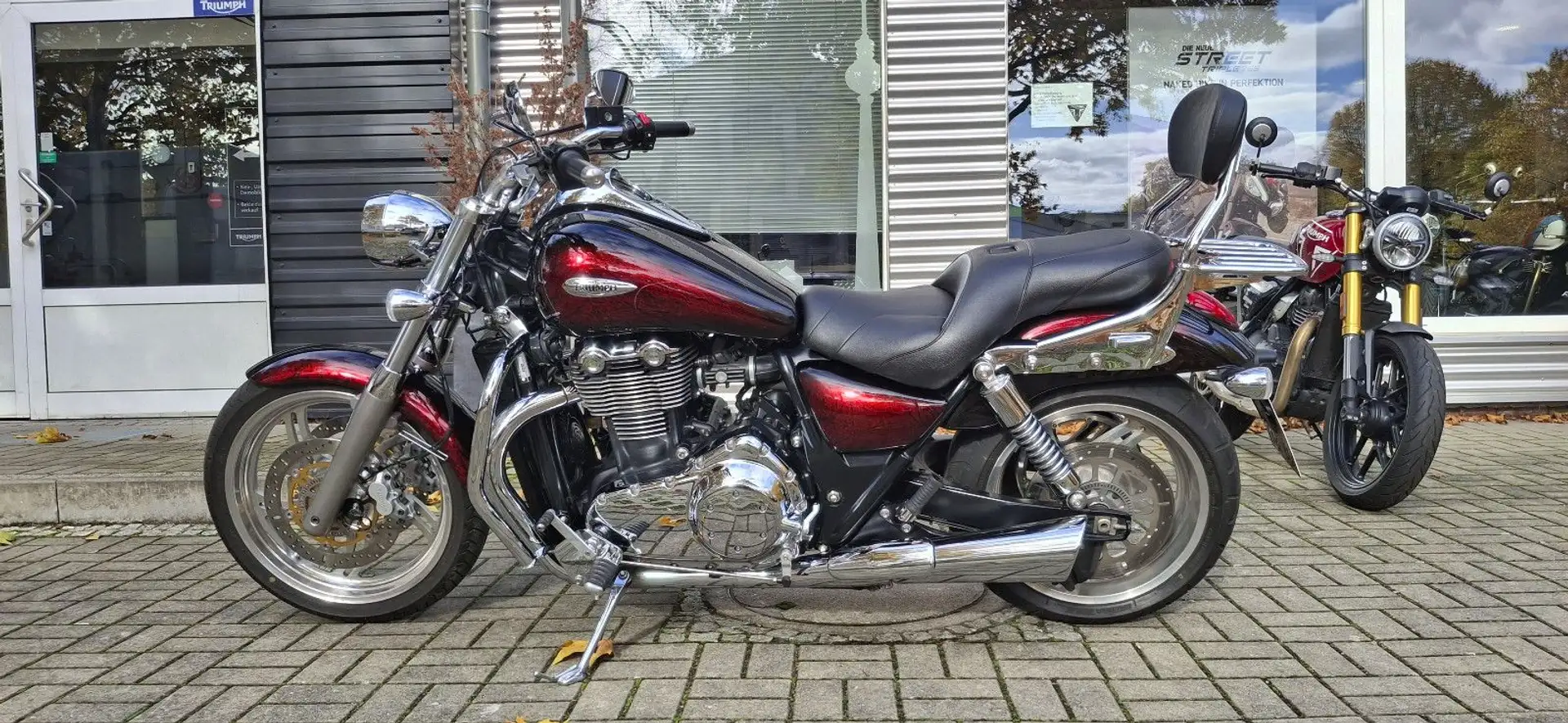 Triumph Thunderbird ABS NEUZUGANG MEGA ZUSTAND - 1