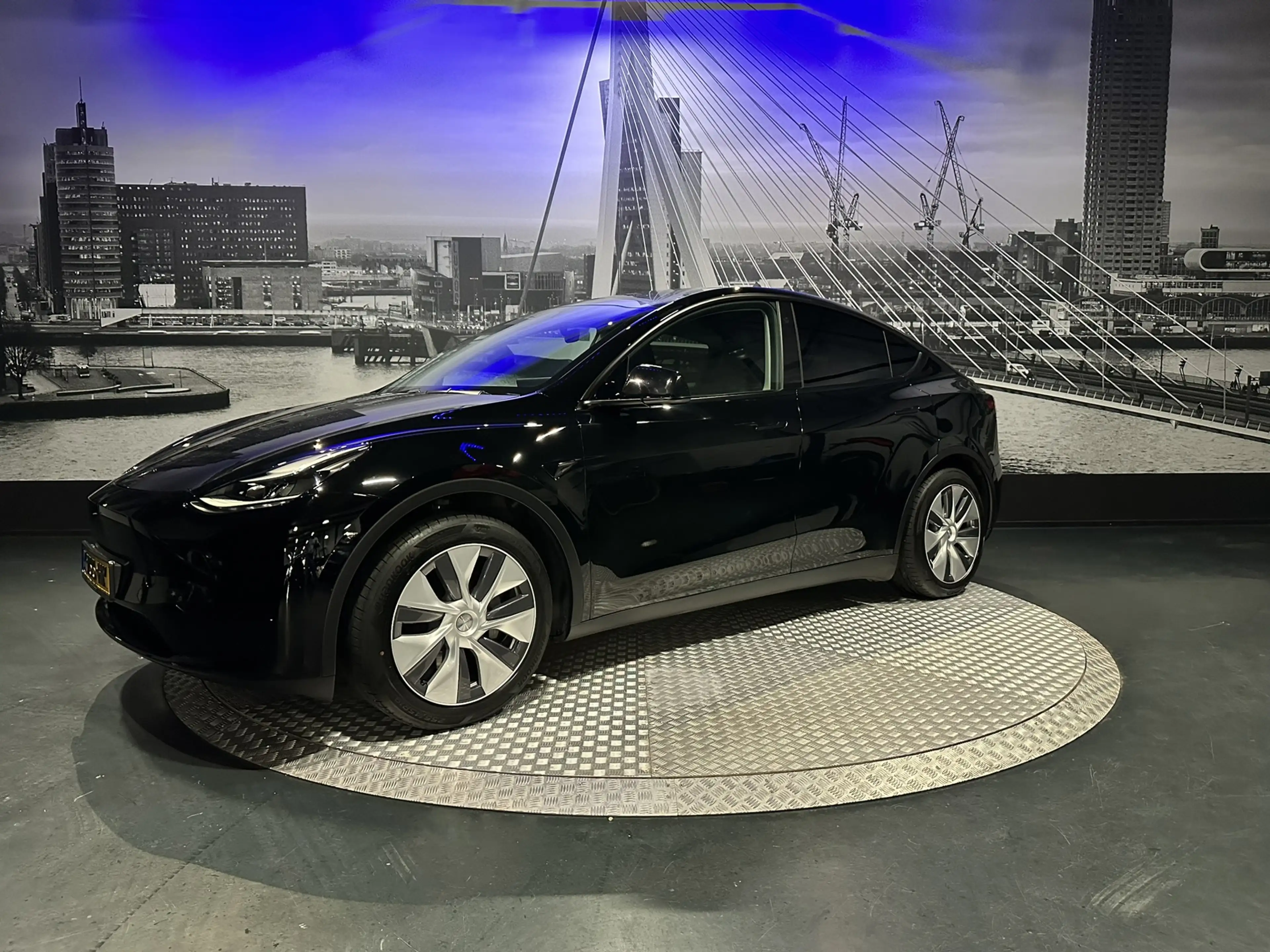 Tesla Model Y RWD 58 kWh *Origineel NL*Trekhaak*Pano* — photo 7