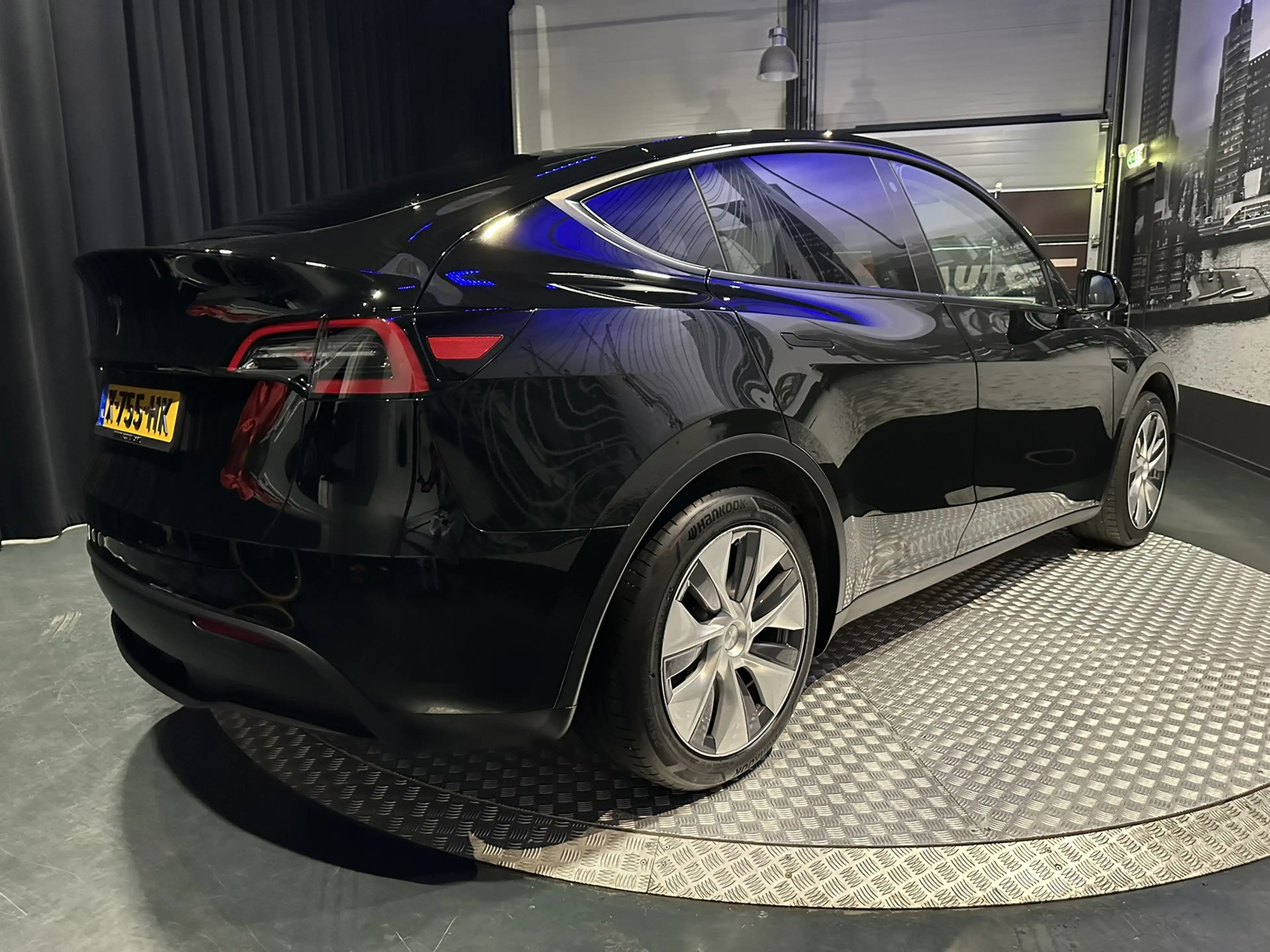 Tesla Model Y RWD 58 kWh *Origineel NL*Trekhaak*Pano* — photo 24