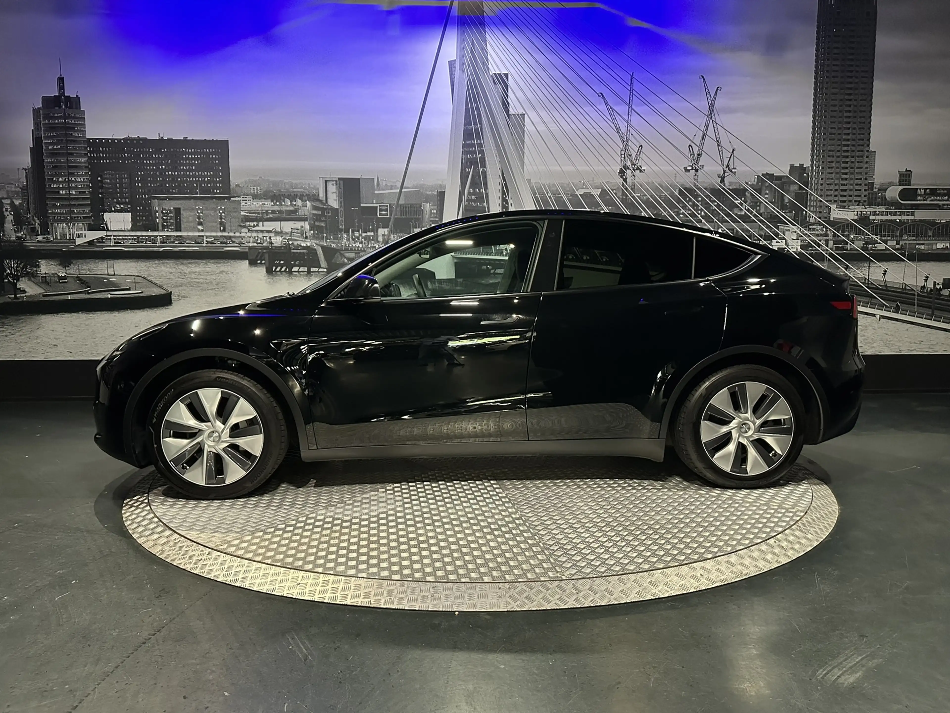 Tesla Model Y RWD 58 kWh *Origineel NL*Trekhaak*Pano* — photo 8