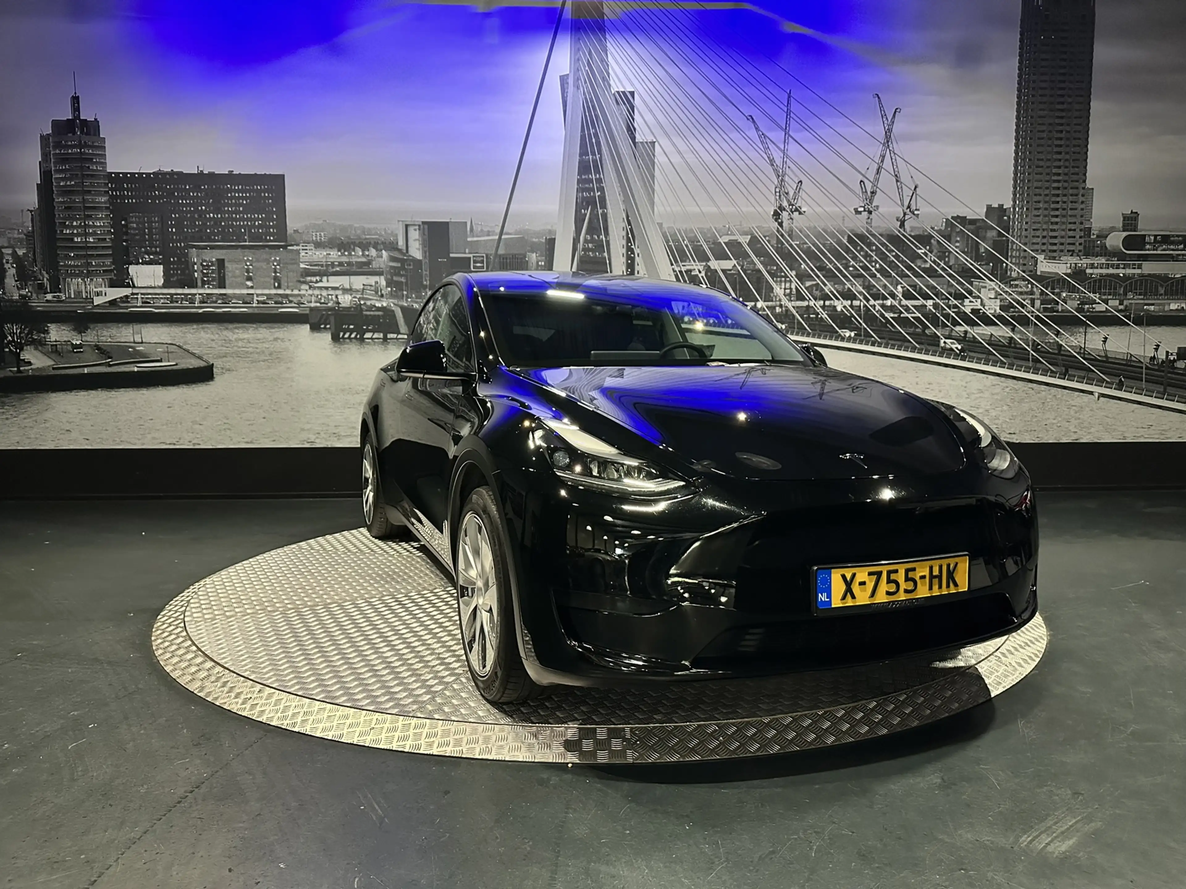 Tesla Model Y RWD 58 kWh *Origineel NL*Trekhaak*Pano* — photo 4