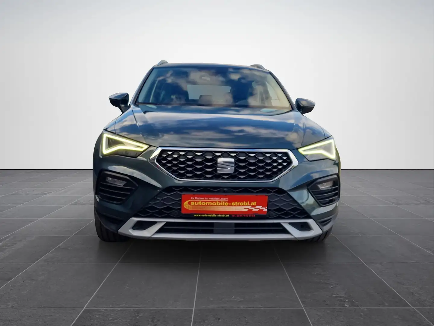SEAT Ateca TDI Xper. 4D. Pano Beats Virt.C GARANTIE Grau - 2