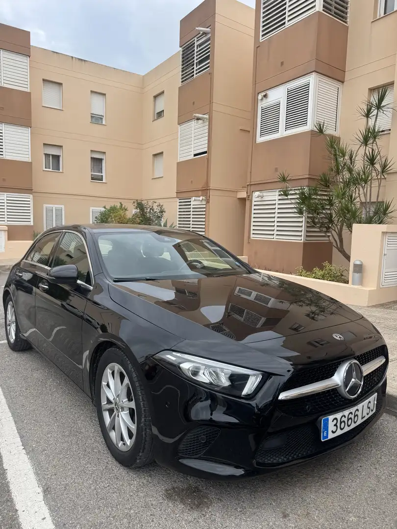 Mercedes-Benz A 180 180d 7G-DCT Negro - 2