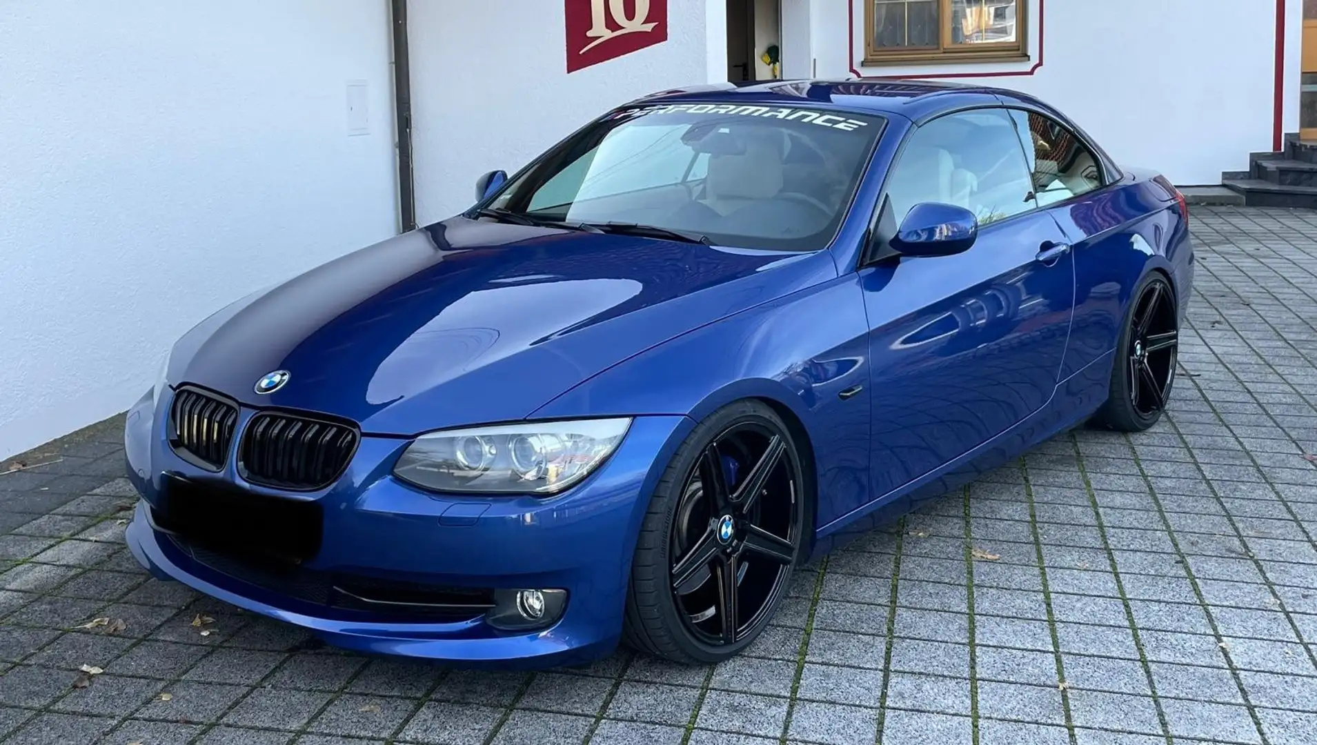 BMW 335 335i Cabrio Aut. Blau - 2