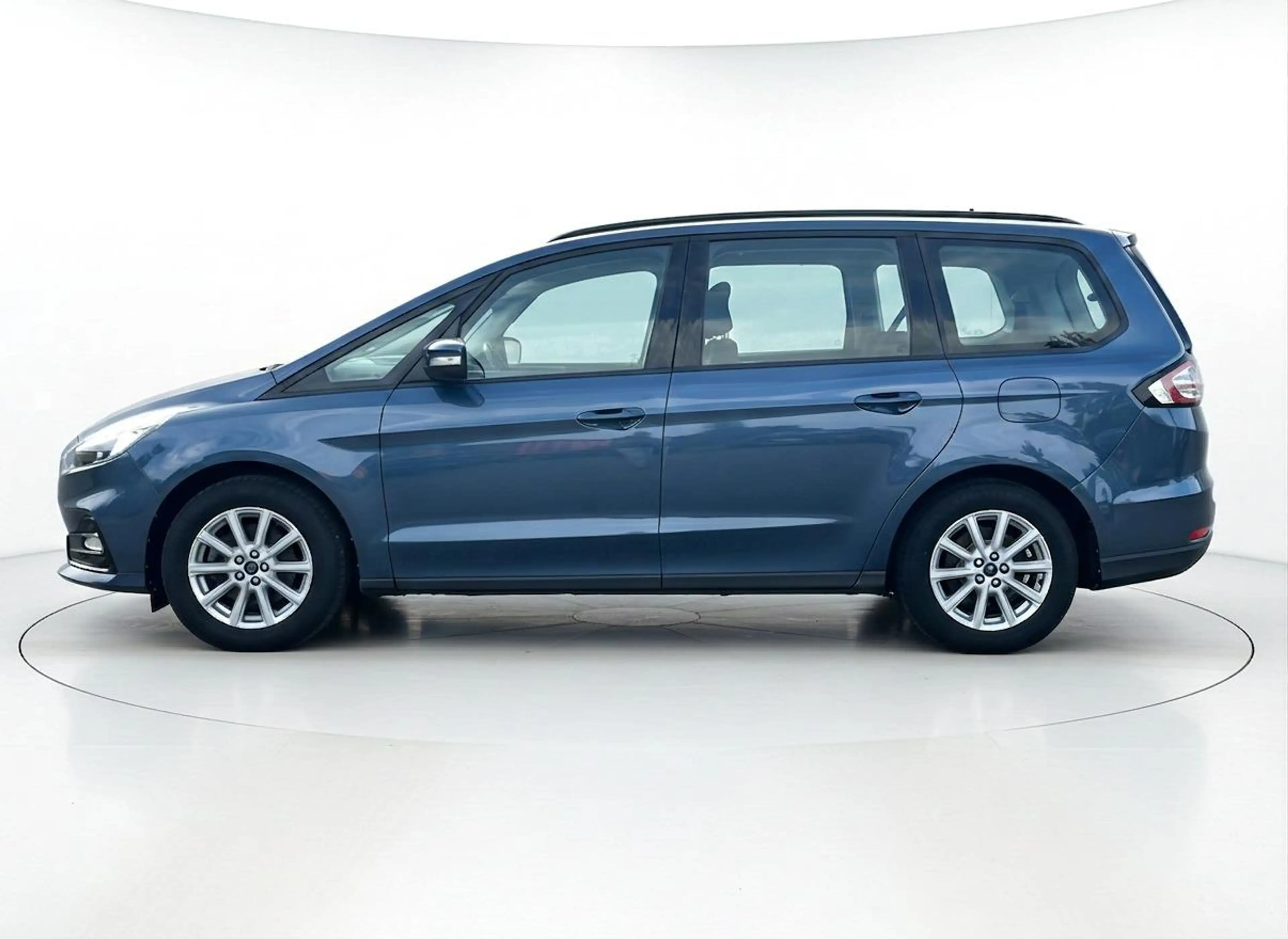 Ford Galaxy 2.5 HEV 190PK AGR STOEL 7P TREKHAAK NAV STOELVERW. — photo 2