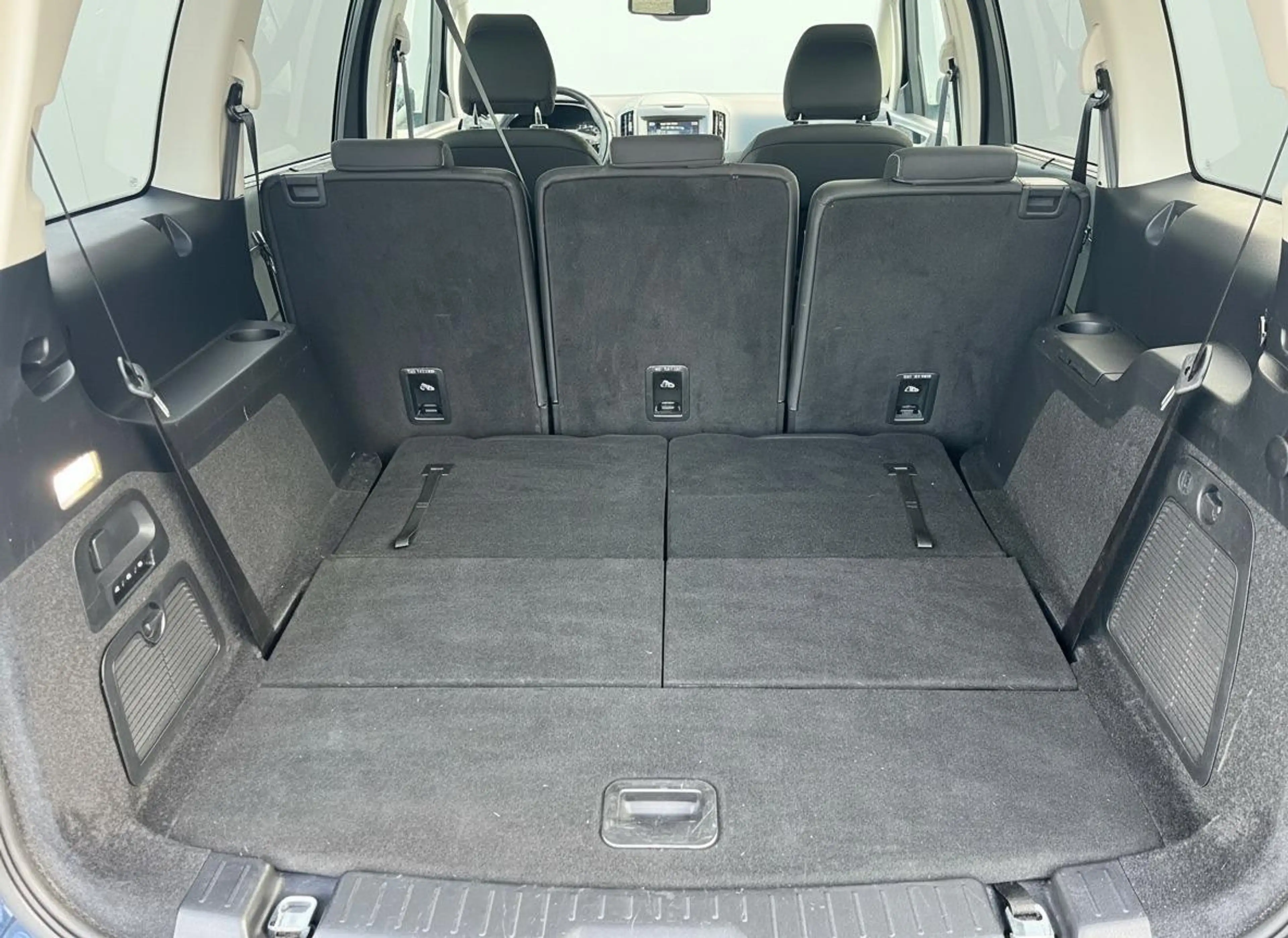 Ford Galaxy 2.5 HEV 190PK AGR STOEL 7P TREKHAAK NAV STOELVERW. — photo 20