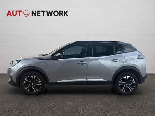 Peugeot 2008 view 7