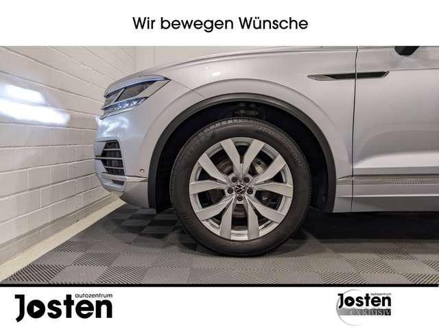 Volkswagen Touareg Elegance 3.0 TDI AHK MTRX Pano Luft StHz Virtual