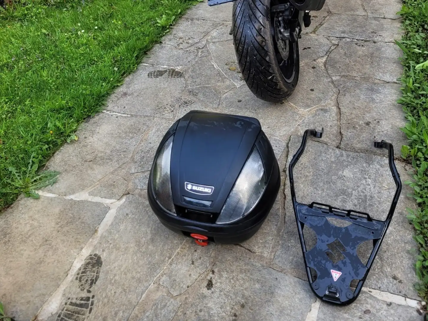 Suzuki GSX 1250 Czarny - 2