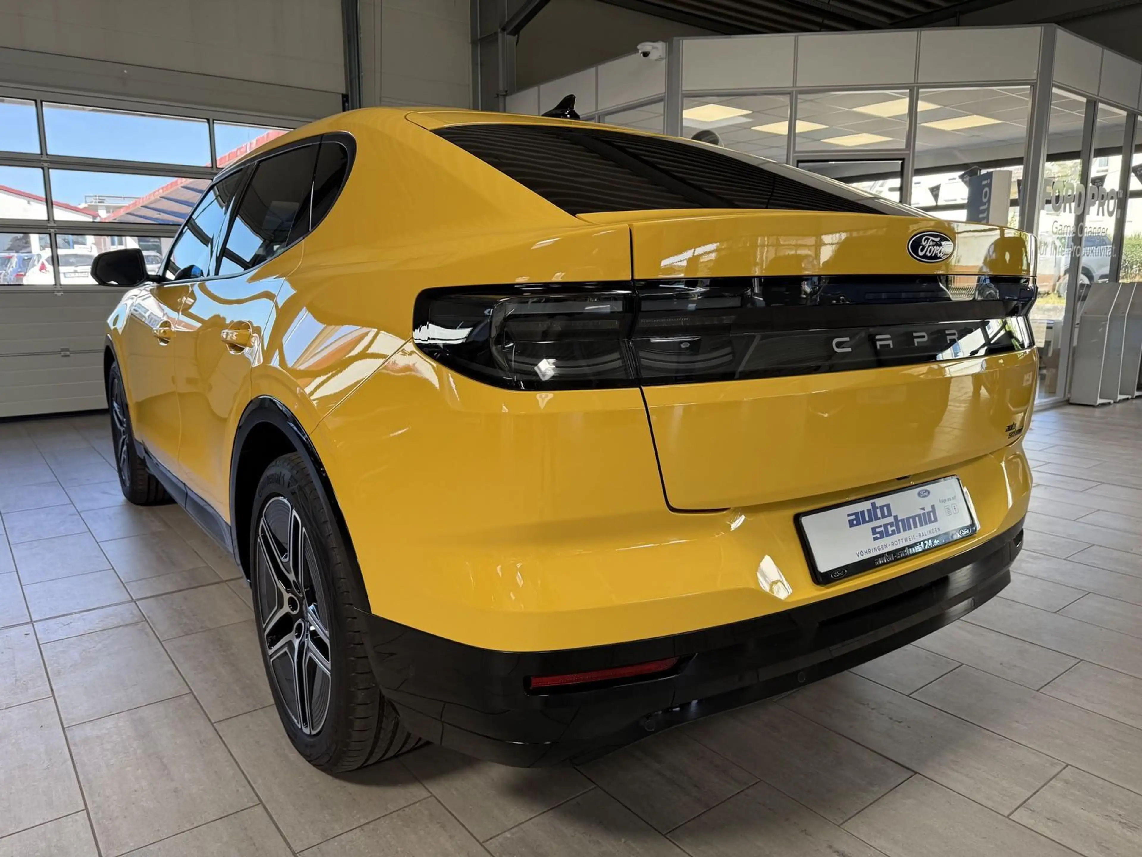 Ford Capri 250 kW Dual-Motor AWD Premium HeadUp — photo 4