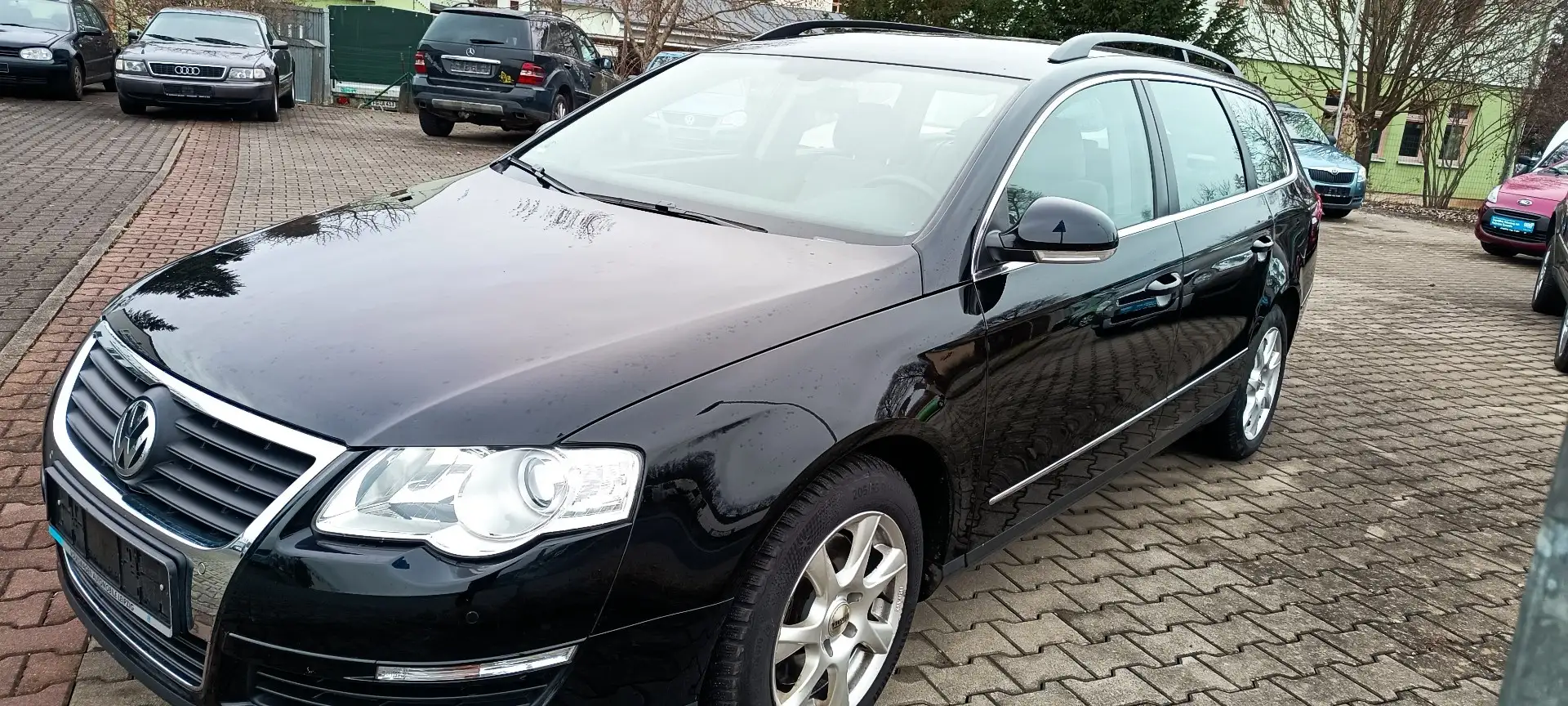 Volkswagen Passat Variant Passat Variant 1.4 TSI  BlueMotion Schwarz - 2