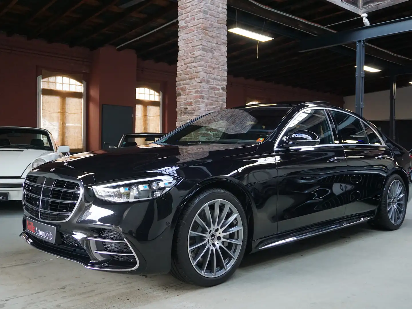 Mercedes-Benz S 580 e 4M AMG HA-Lenk.Exkl. Fond TV 4D NP209.- Noir - 1