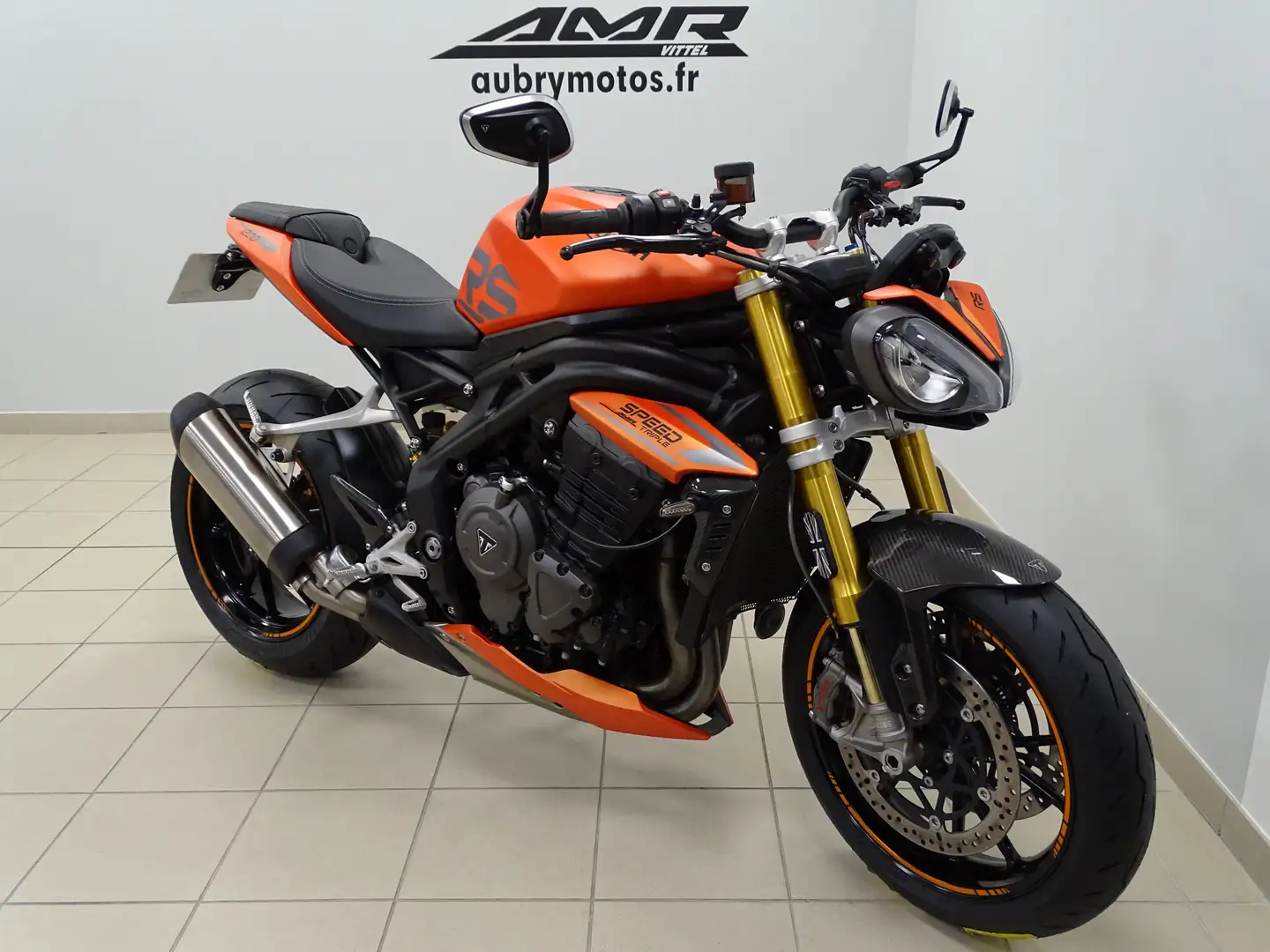Triumph Speed Triple 1200 RS Pomarańczowy - 1