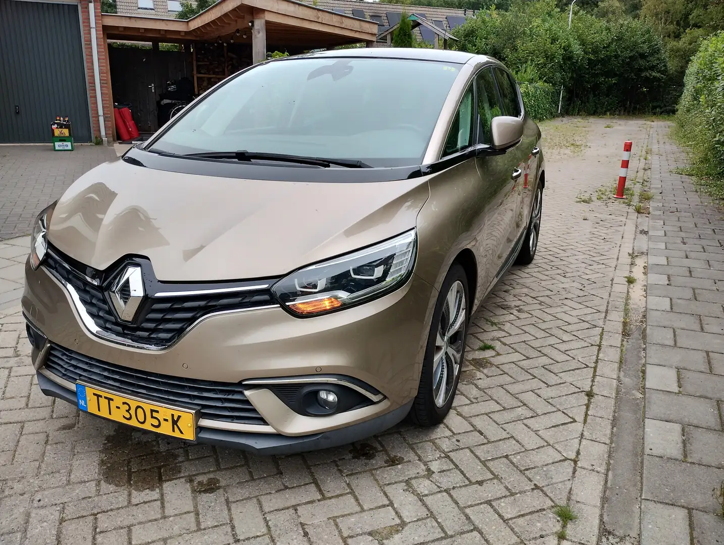 Renault Scenic Scenic 1.3 TCe Bose Béžová - 1