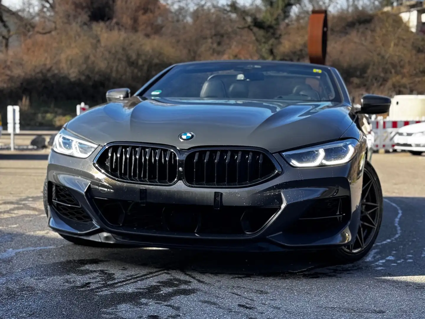 BMW M850 8er Cabrio M850i xDrive Cabrio Šedá - 1