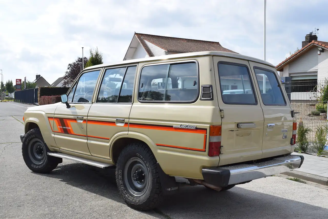 Toyota Land Cruiser, foto 2
