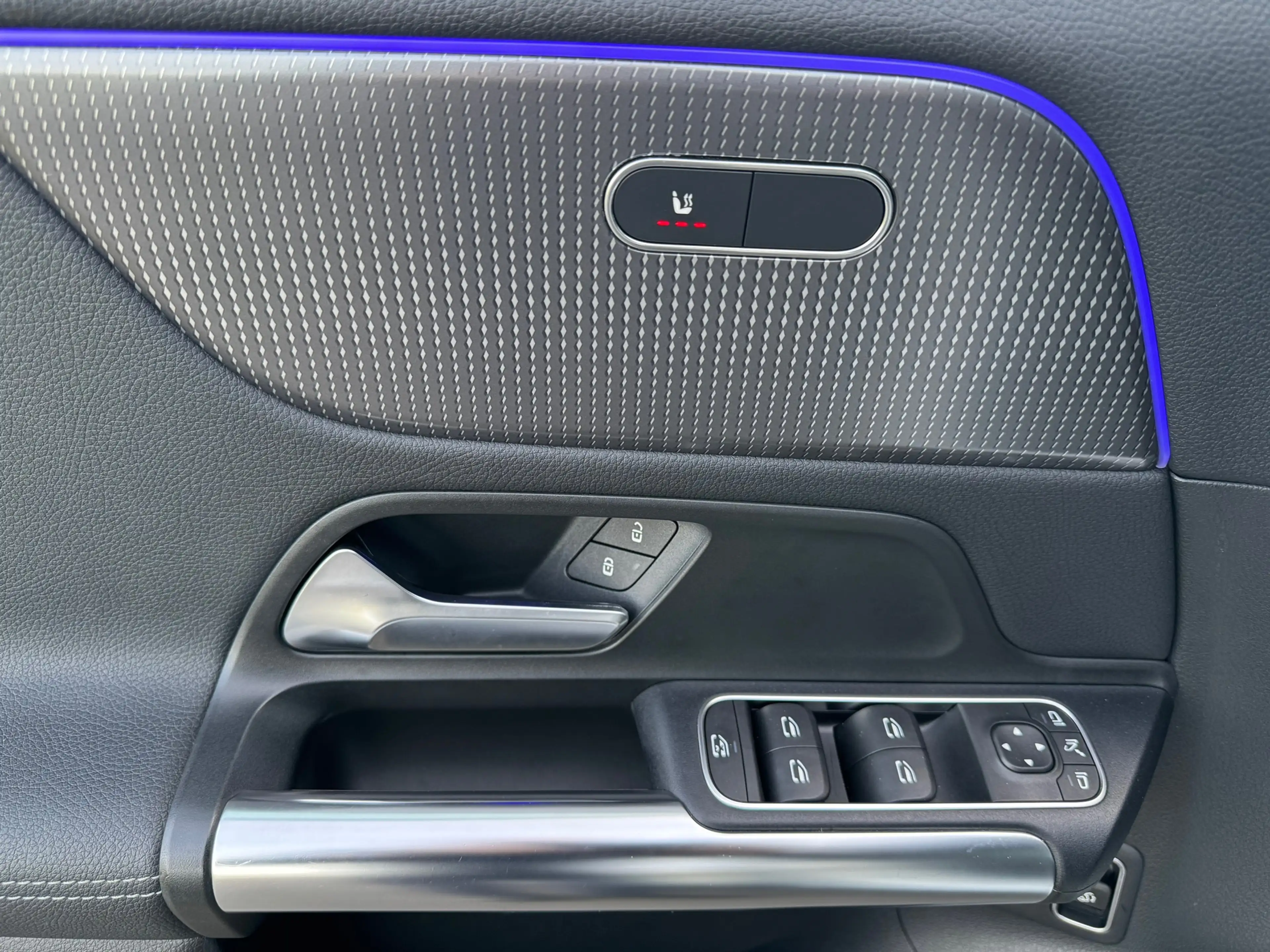 Mercedes-Benz GLA 250 e Progressive line Advanced automaat , Afneembare — photo 13