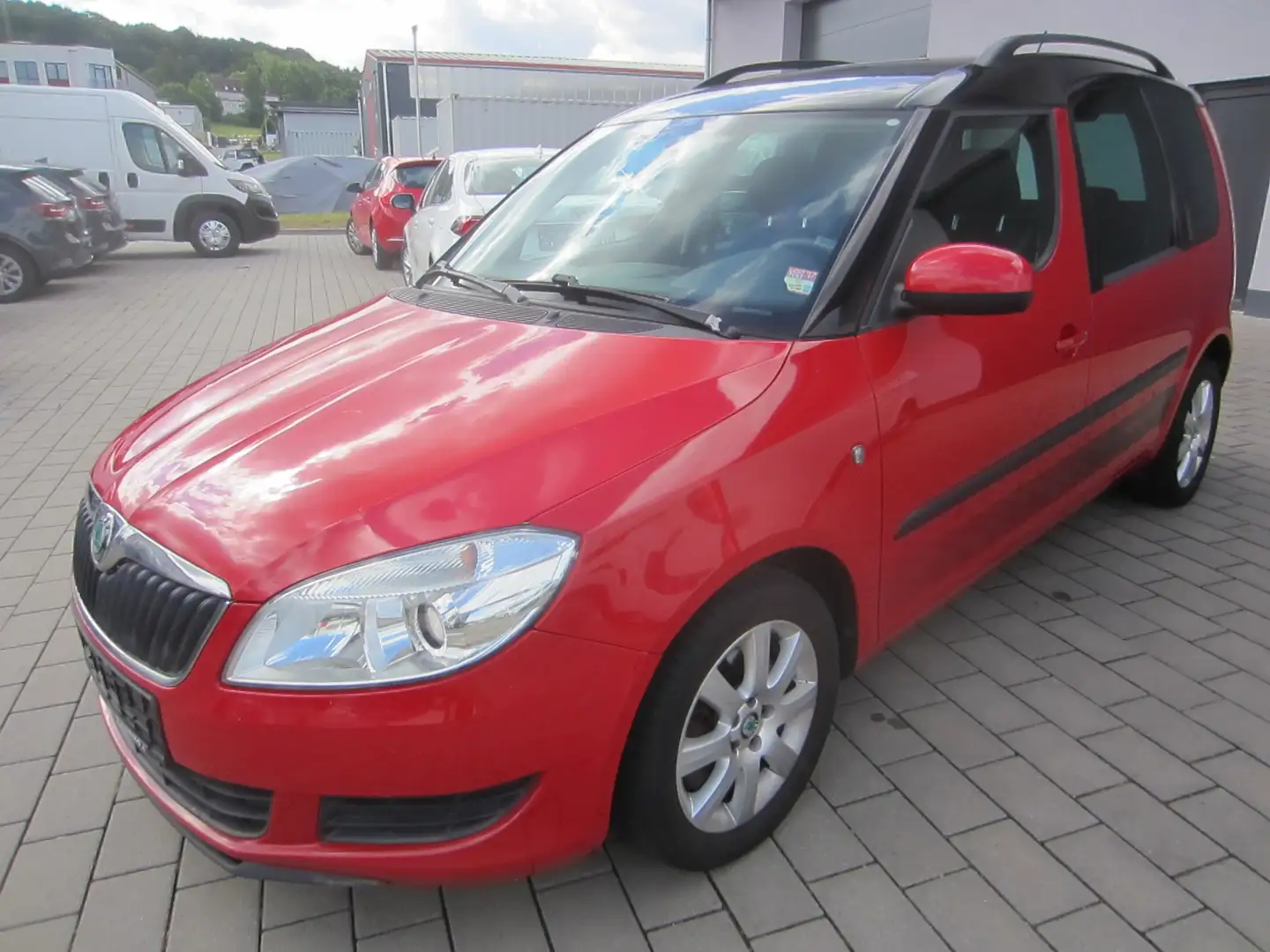 Skoda Roomster Ambition Plus Edition,Navi,SH,Climatronic Червоний - 1