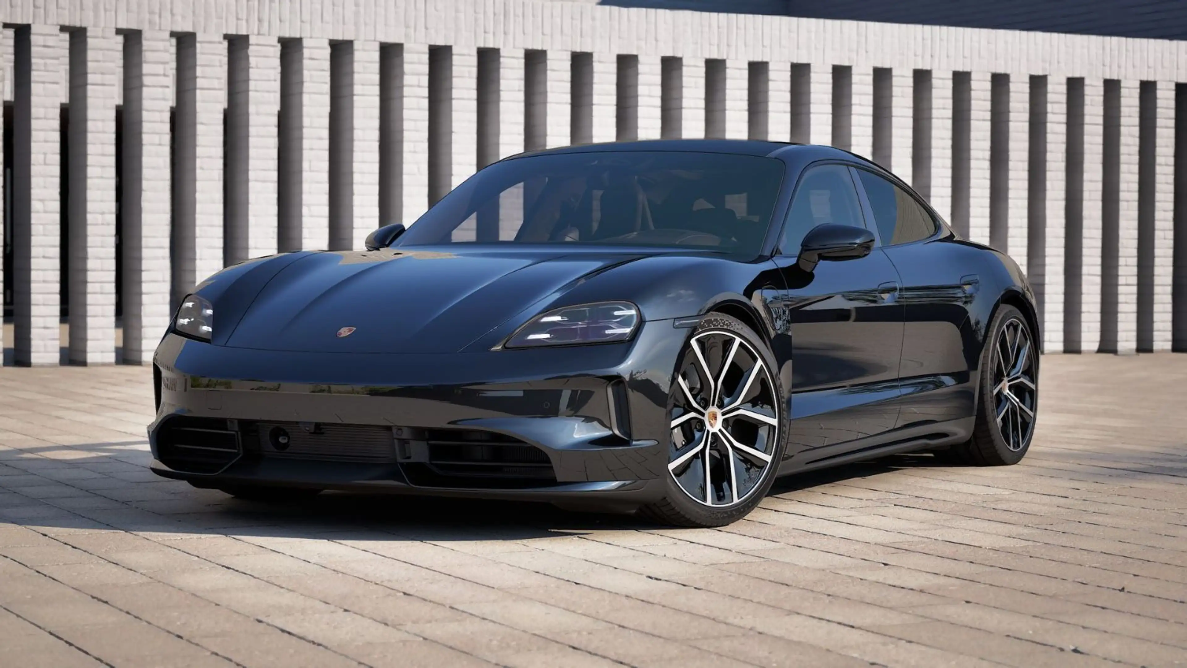 Porsche Taycan 4 Black Edition | InnoDrive | Panorama | — photo 2