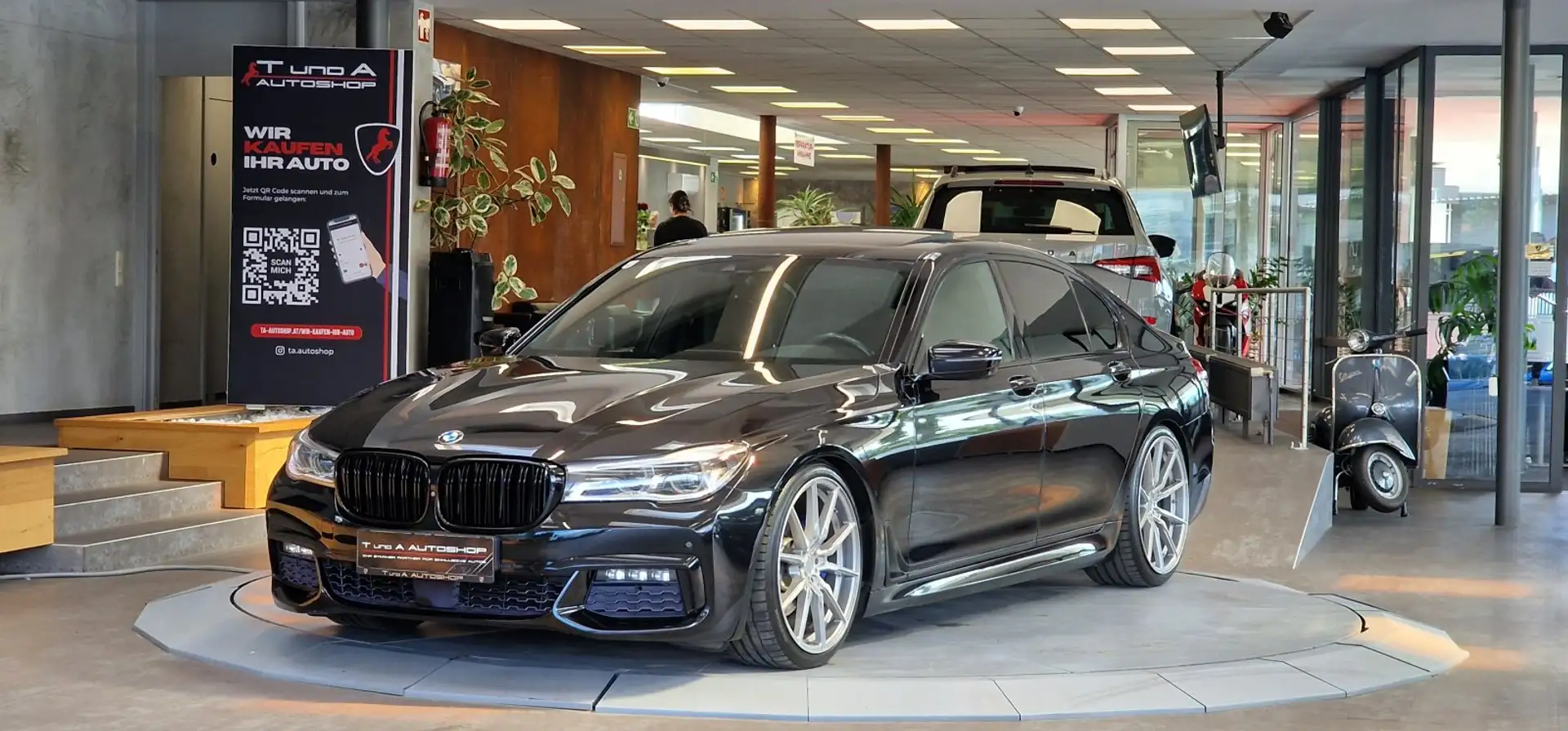 BMW 730 d xDrive Lang M-Paket Aut. *Head-up*360°*Schiebeda Schwarz - 1