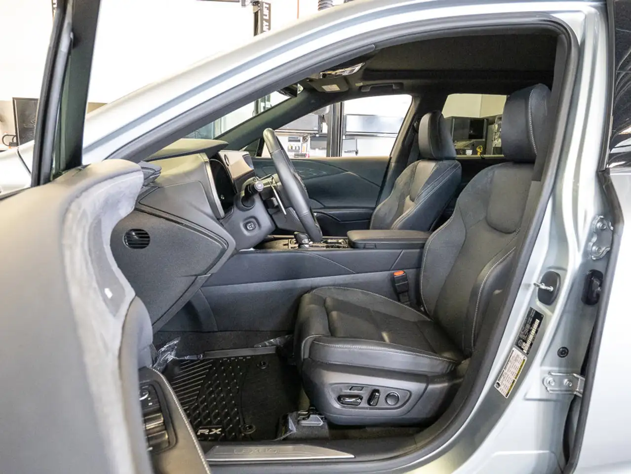 Lexus RX снимка Lexus RX