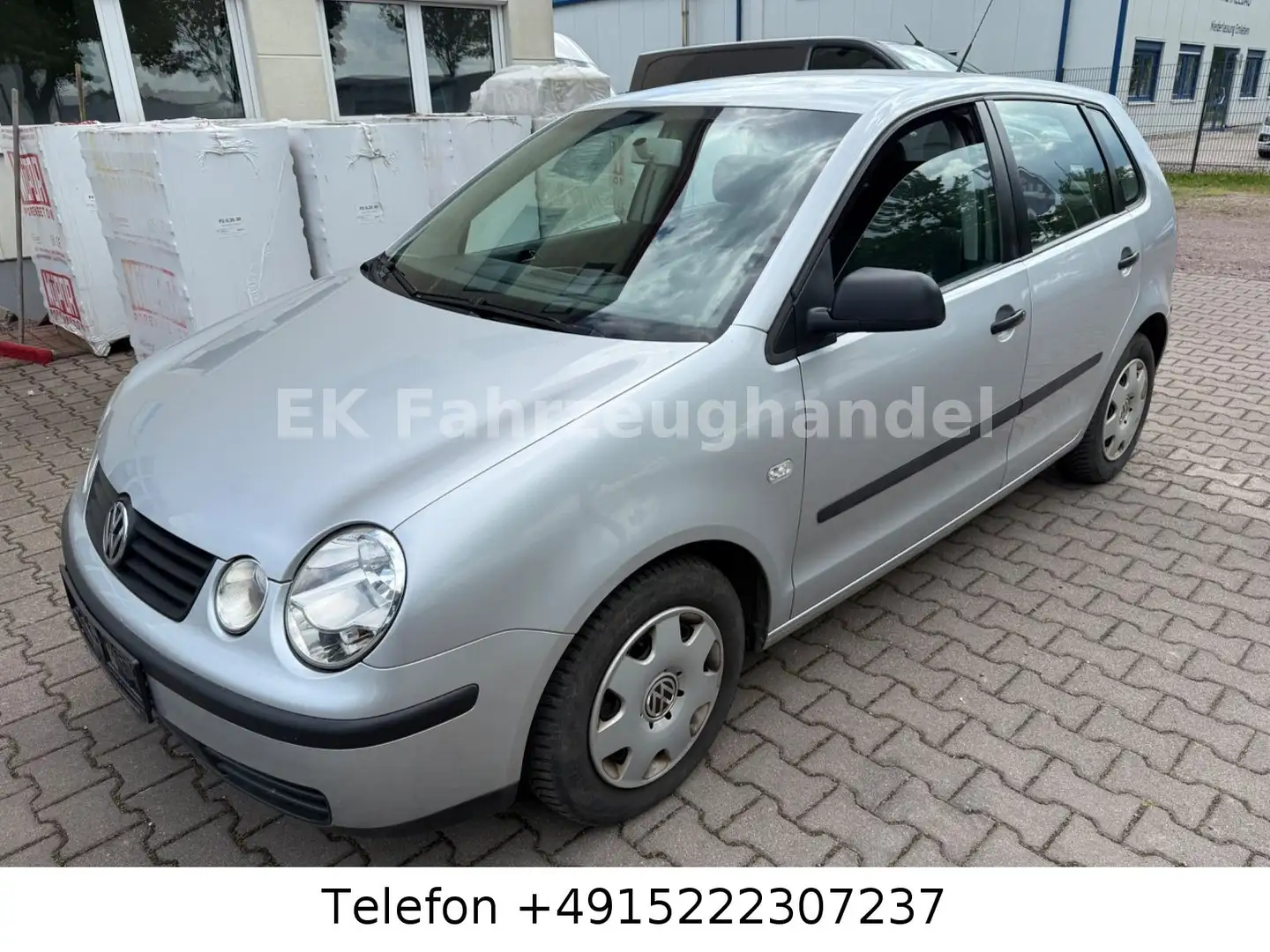 Volkswagen Polo IV Basis Argent - 1