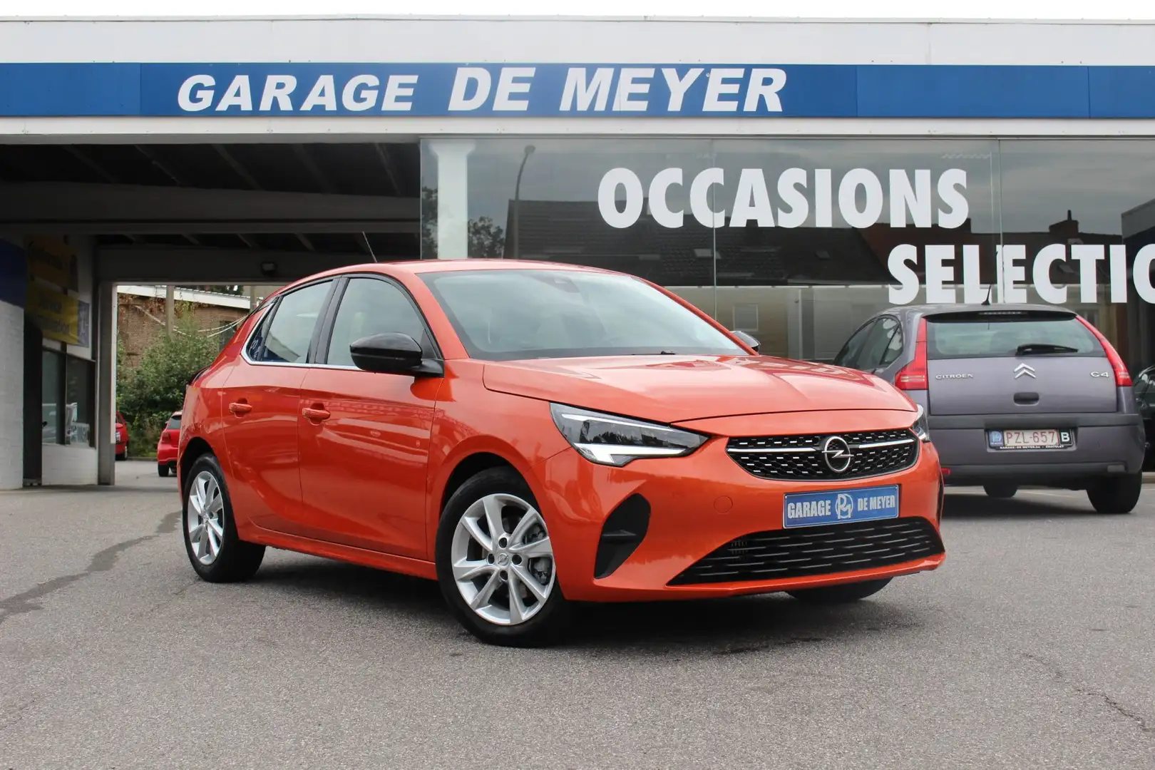 Opel Corsa 1.2 Turbo Elegance Orange - 1