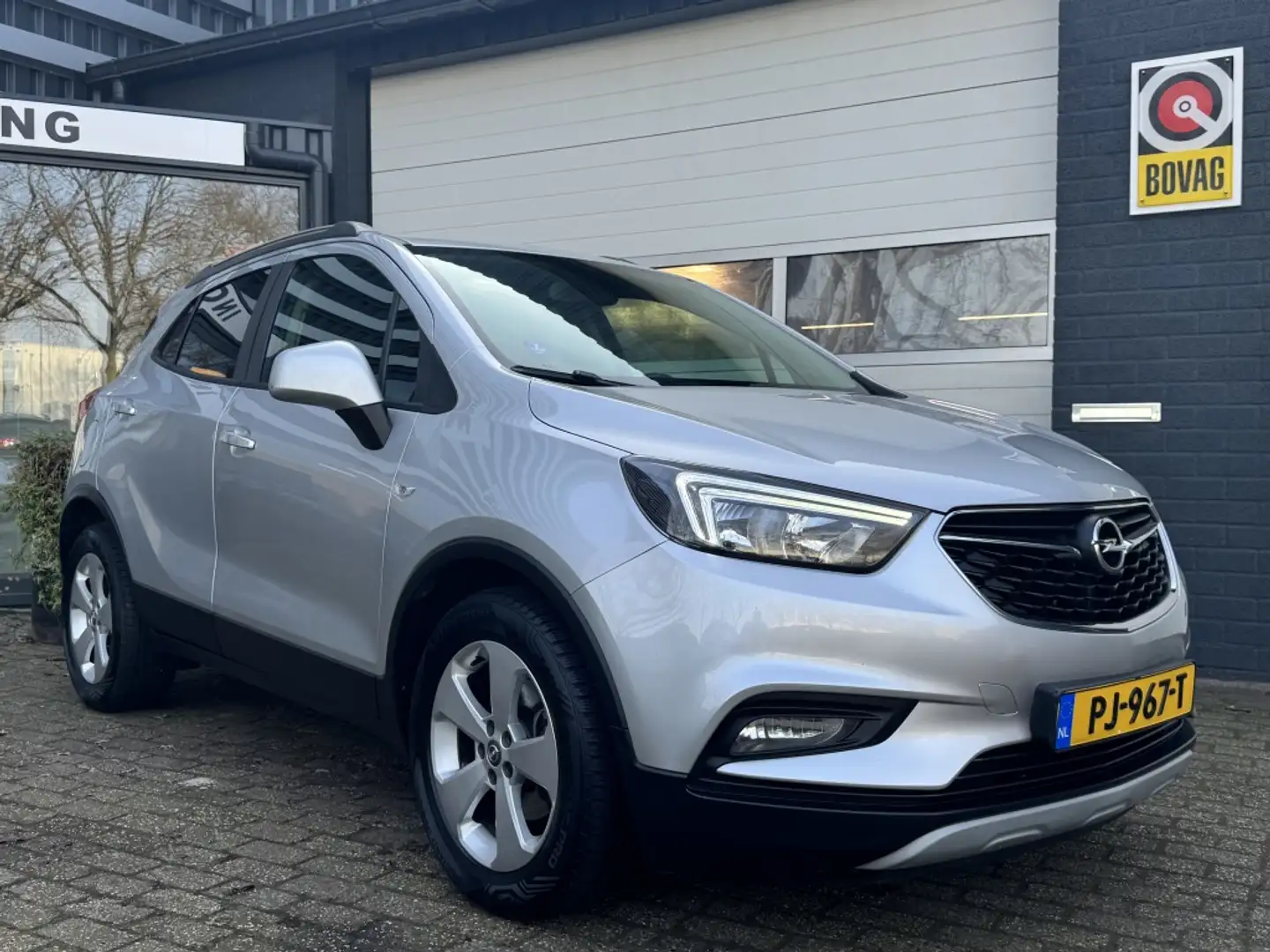 Opel Mokka X 1.4 Turbo Edition Gris - 1