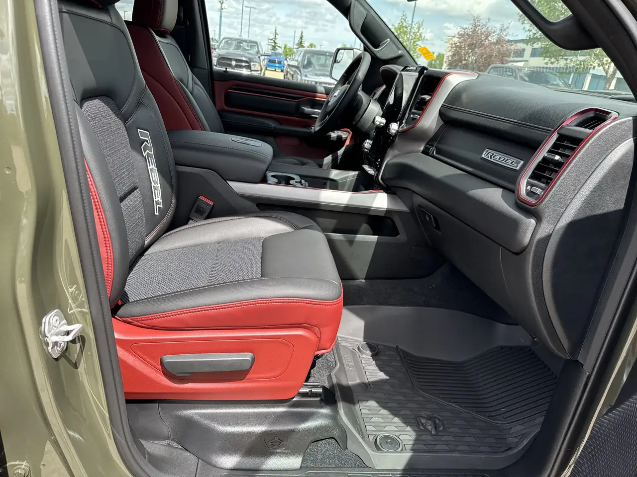 RAM 1500 fotografie RAM 1500
