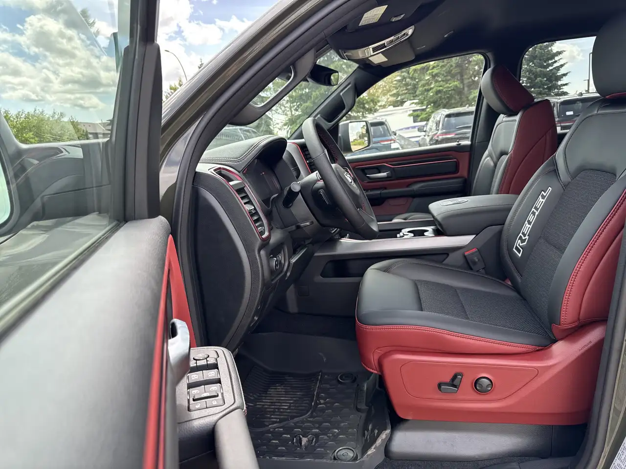 RAM 1500 fotografie RAM 1500