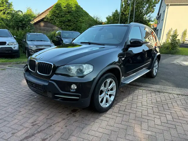 BMW X5 xDrive30d Standheizung Keyless-Go AHK HU AU 07/2027 Head Up Display