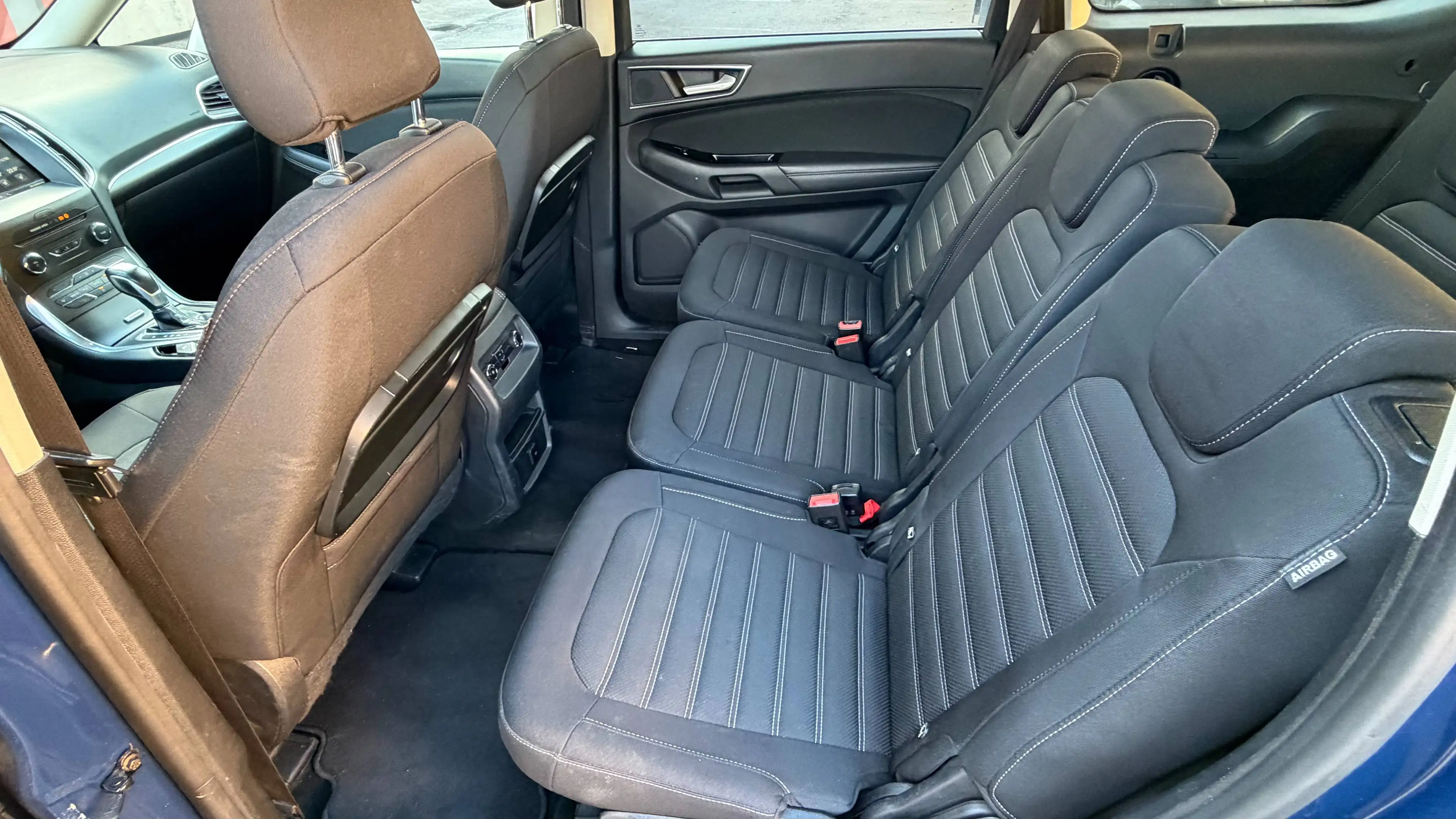 Ford Galaxy Titanium — photo 9