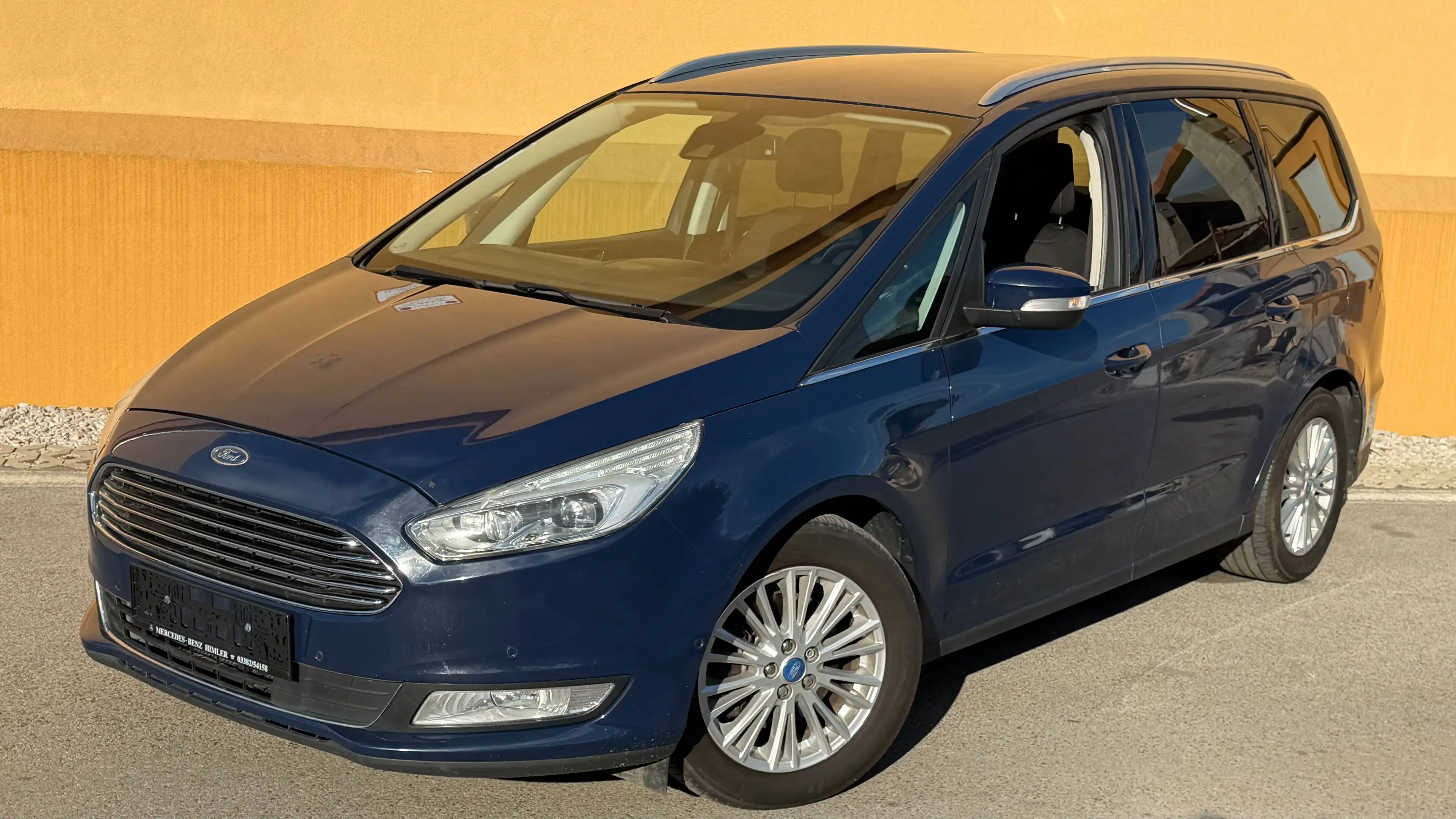 Ford Galaxy Titanium — photo 2