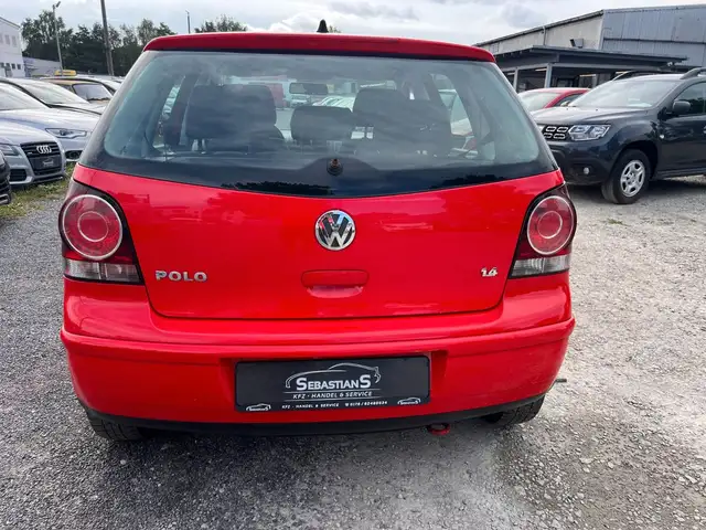 Volkswagen Polo view 5