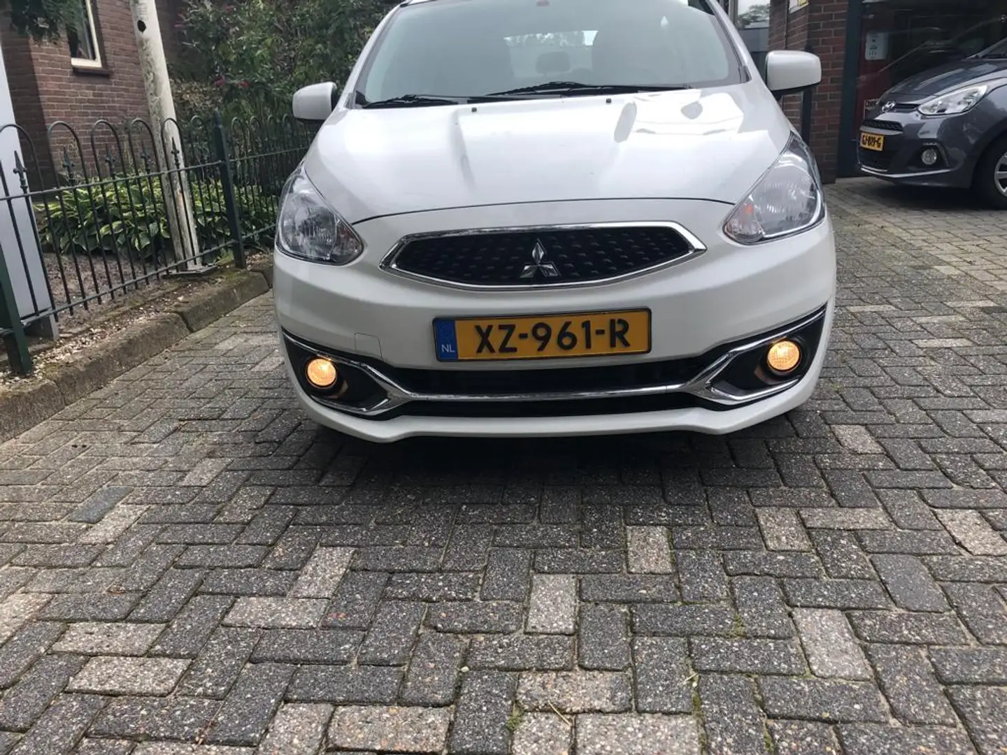 Mitsubishi Space Star 1.0 Cool+ Airco/CV/El.ramen Blanc - 2