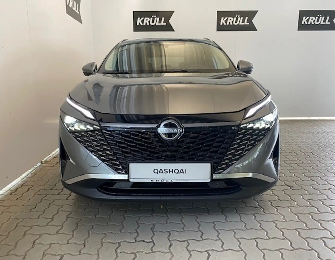 Nissan Qashqai 1.3 DIG-T MHEV N-Connecta Winter-&Komfortpaket Grau - 2