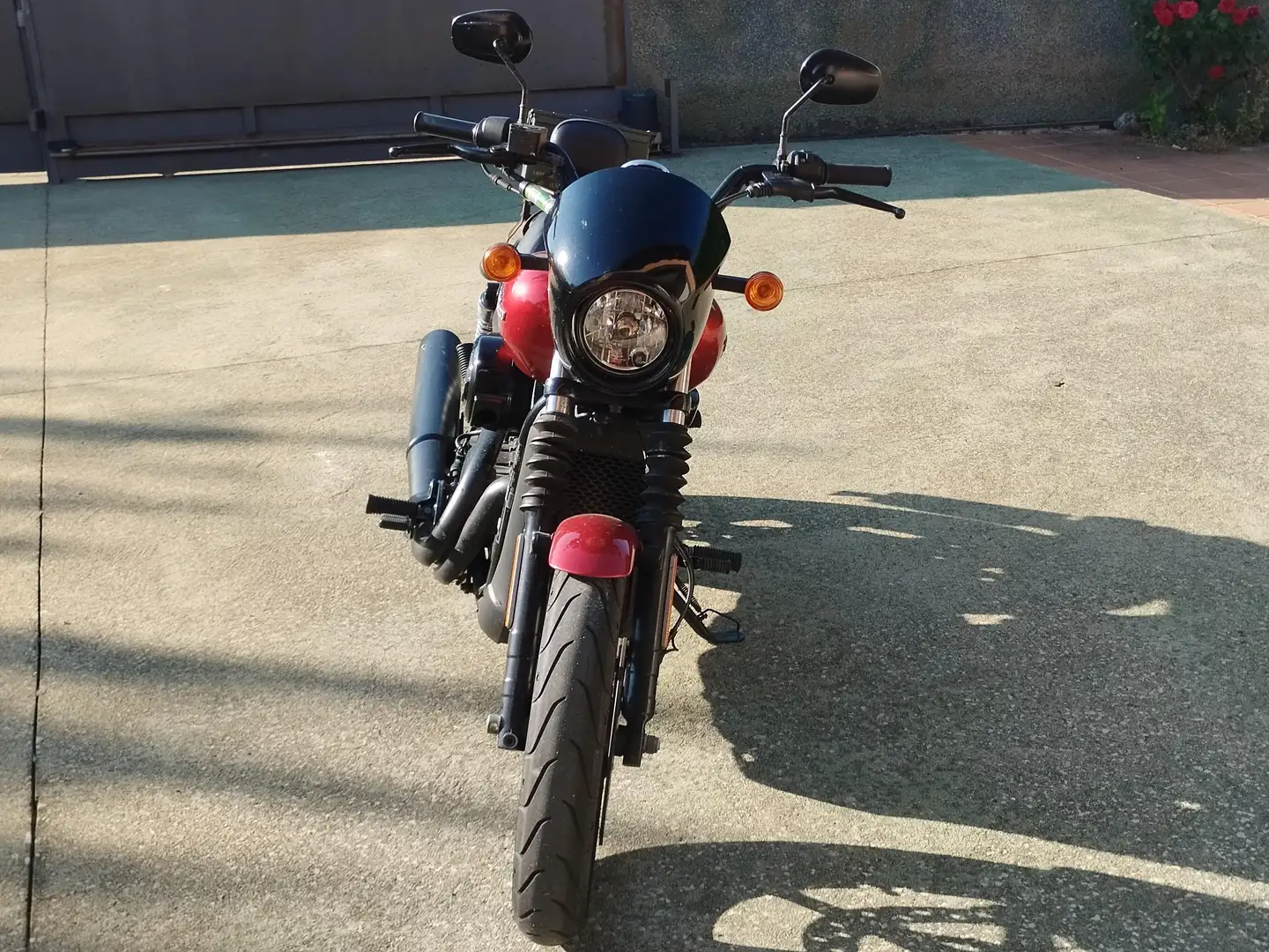 Harley-Davidson Street 750 ABS Rojo - 2