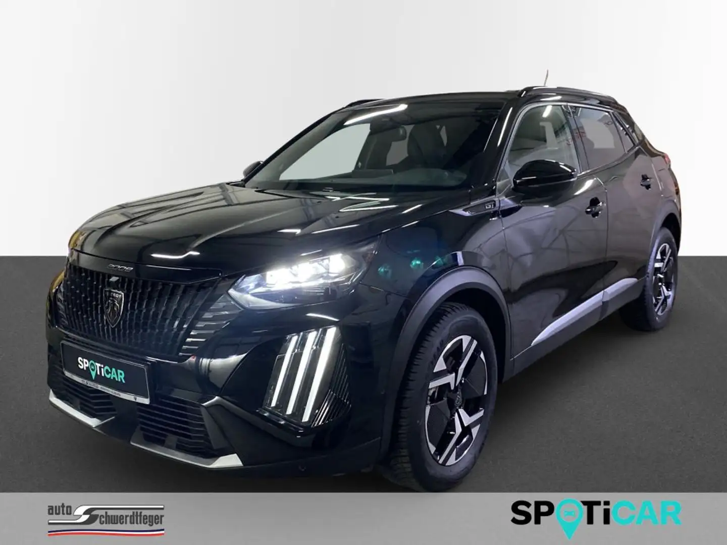 Peugeot 2008 Hybrid 136 e-DSC GT Schwarz - 1