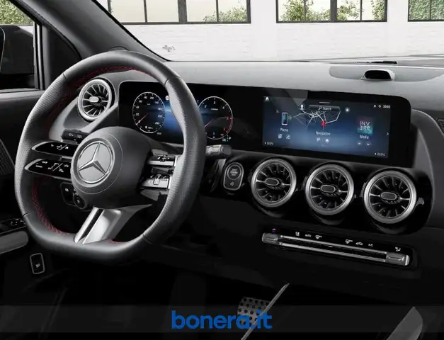 Mercedes-Benz Gla Class view 6